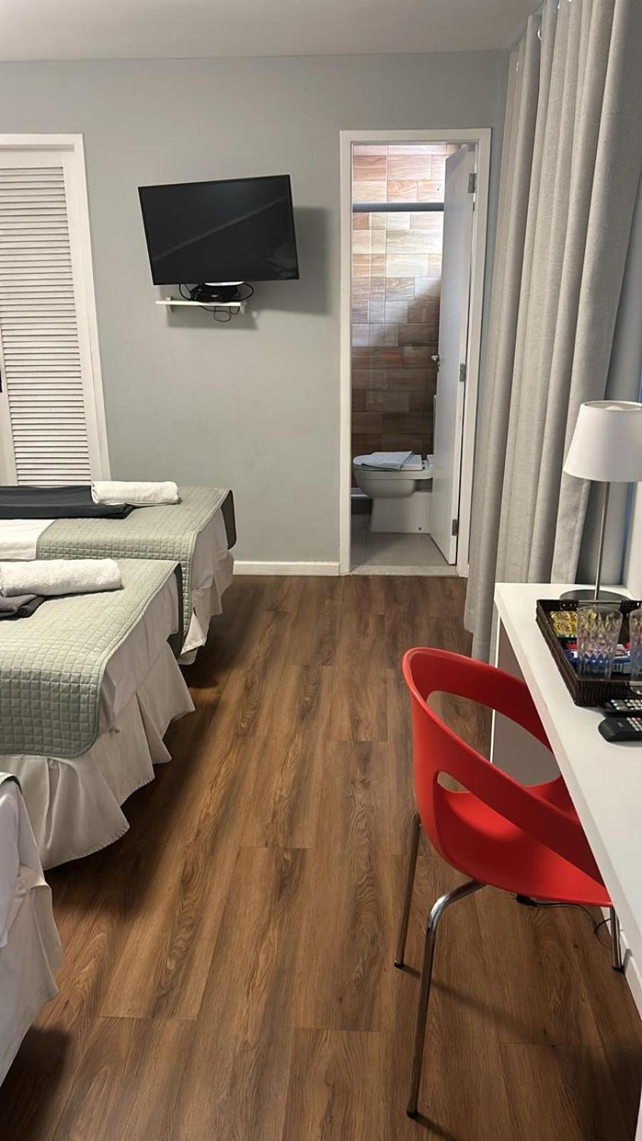 Quarto Triplo Standard