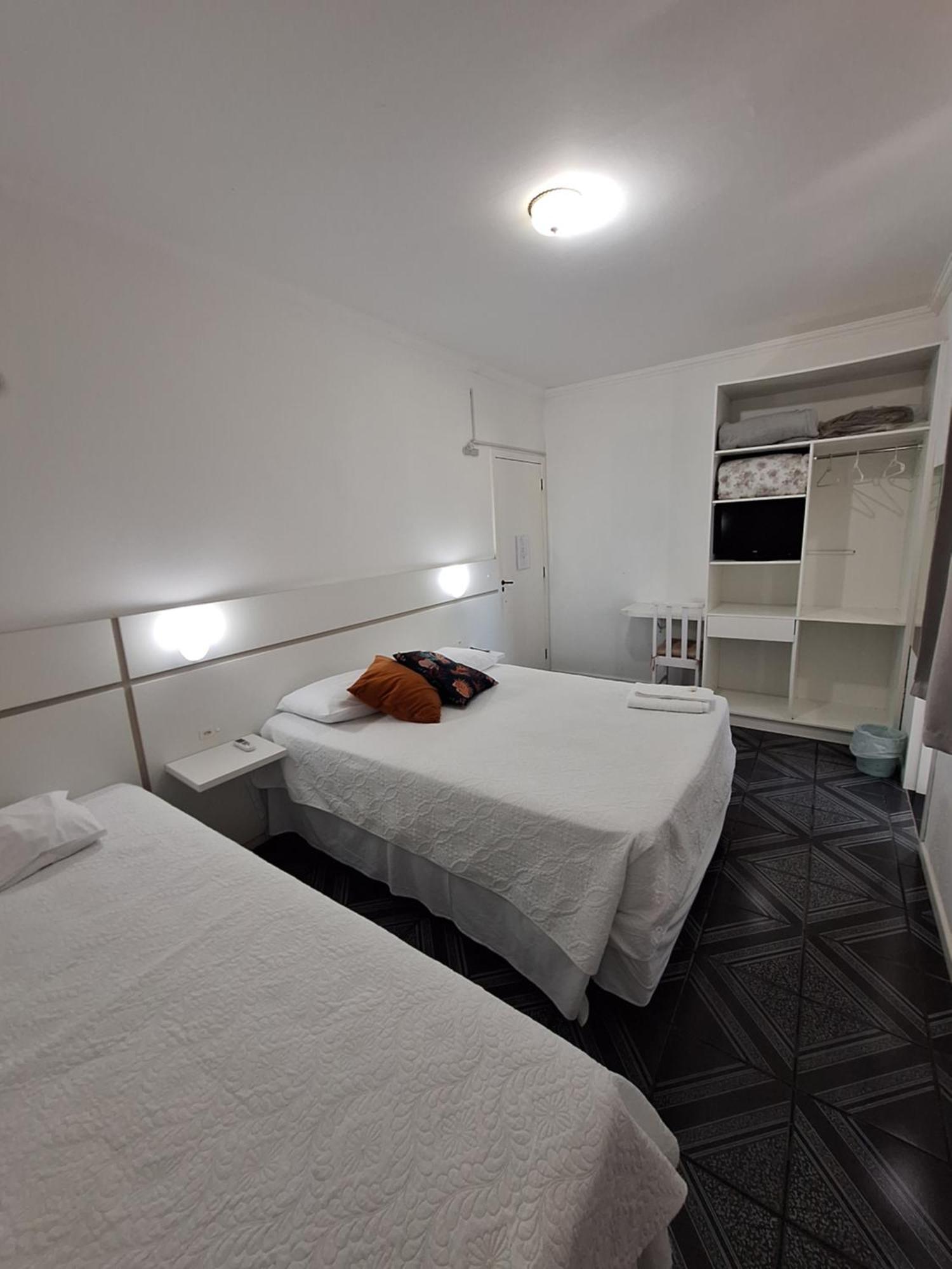 Quarto Individual Amplo