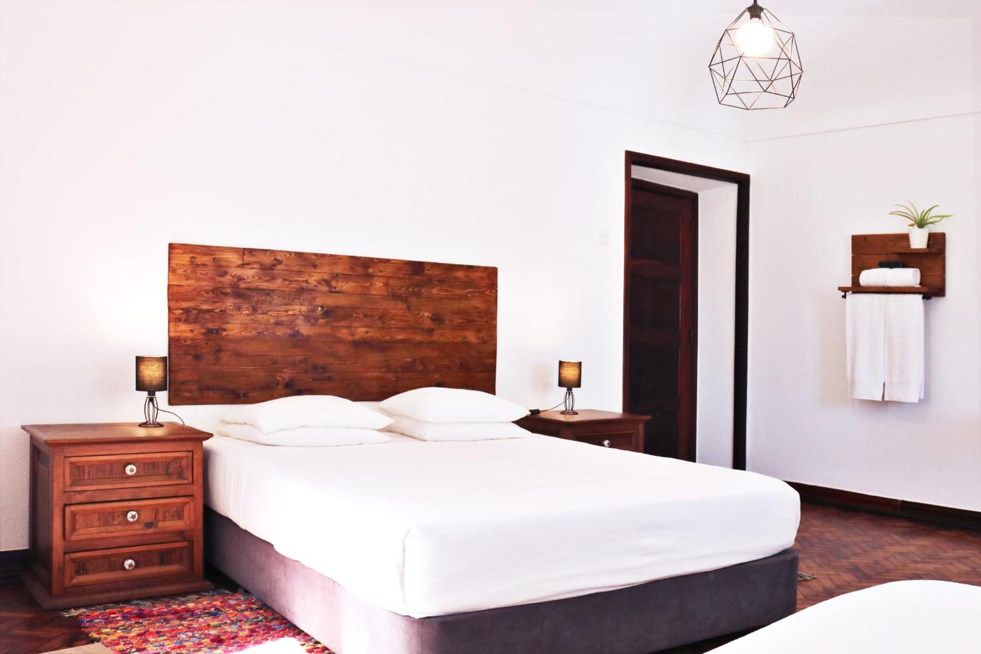 Quarto Duplo com Casa de Banho Partilhada