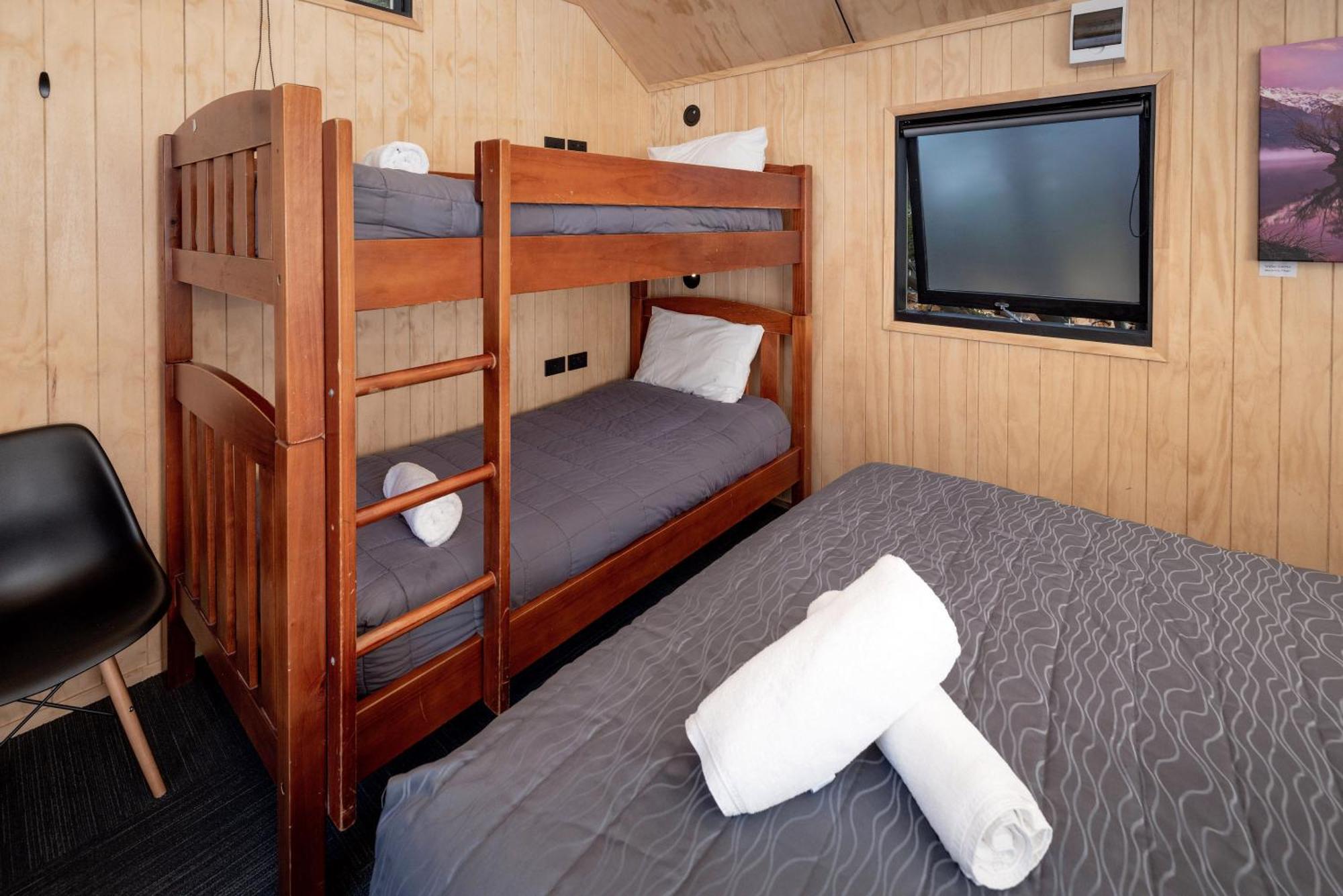 Standard Cabin