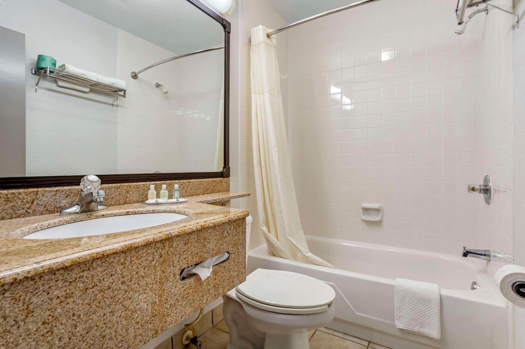 Quarto com Cama King-size - Não Fumantes