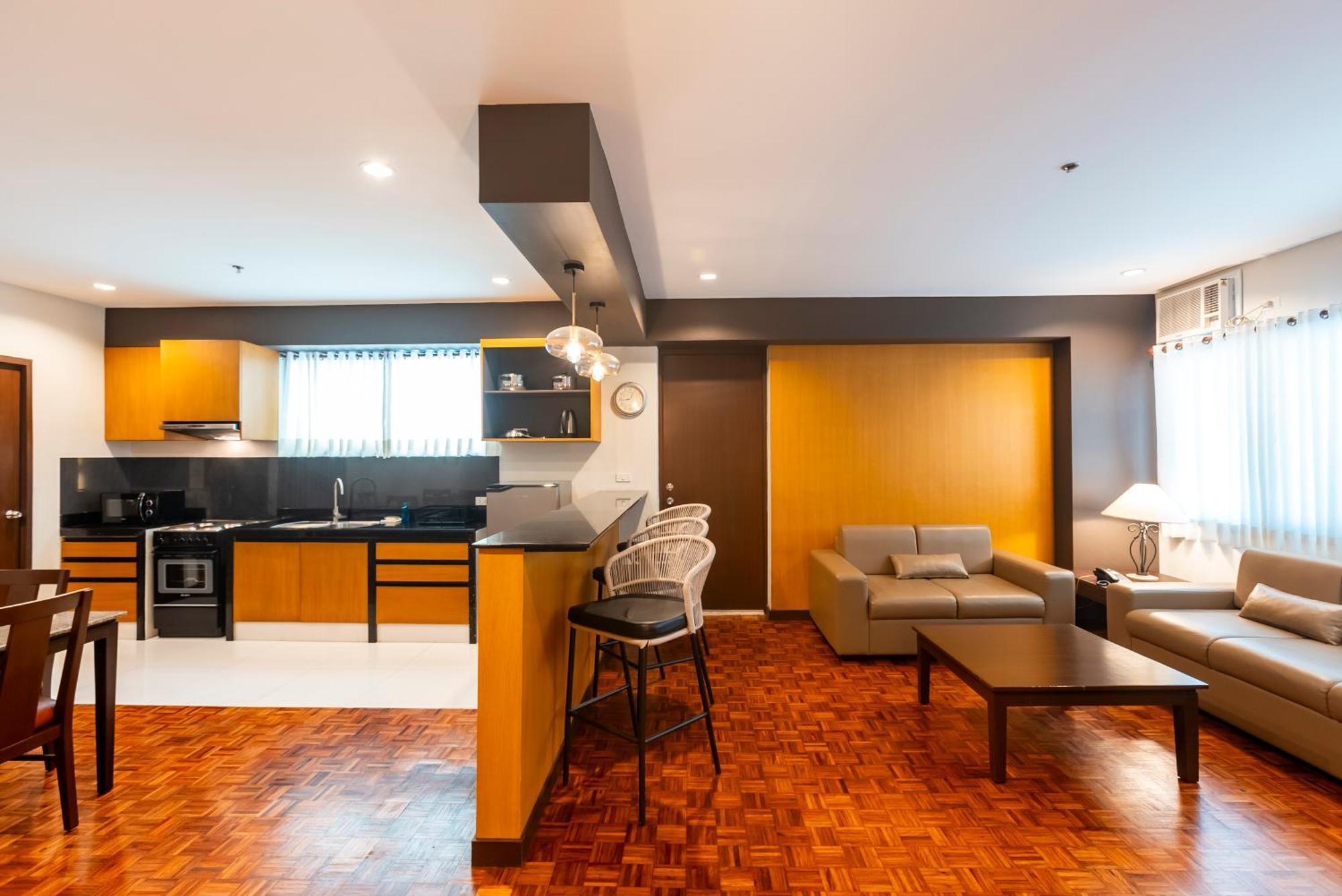 Two-Bedroom Suite,1616463304:JPEG