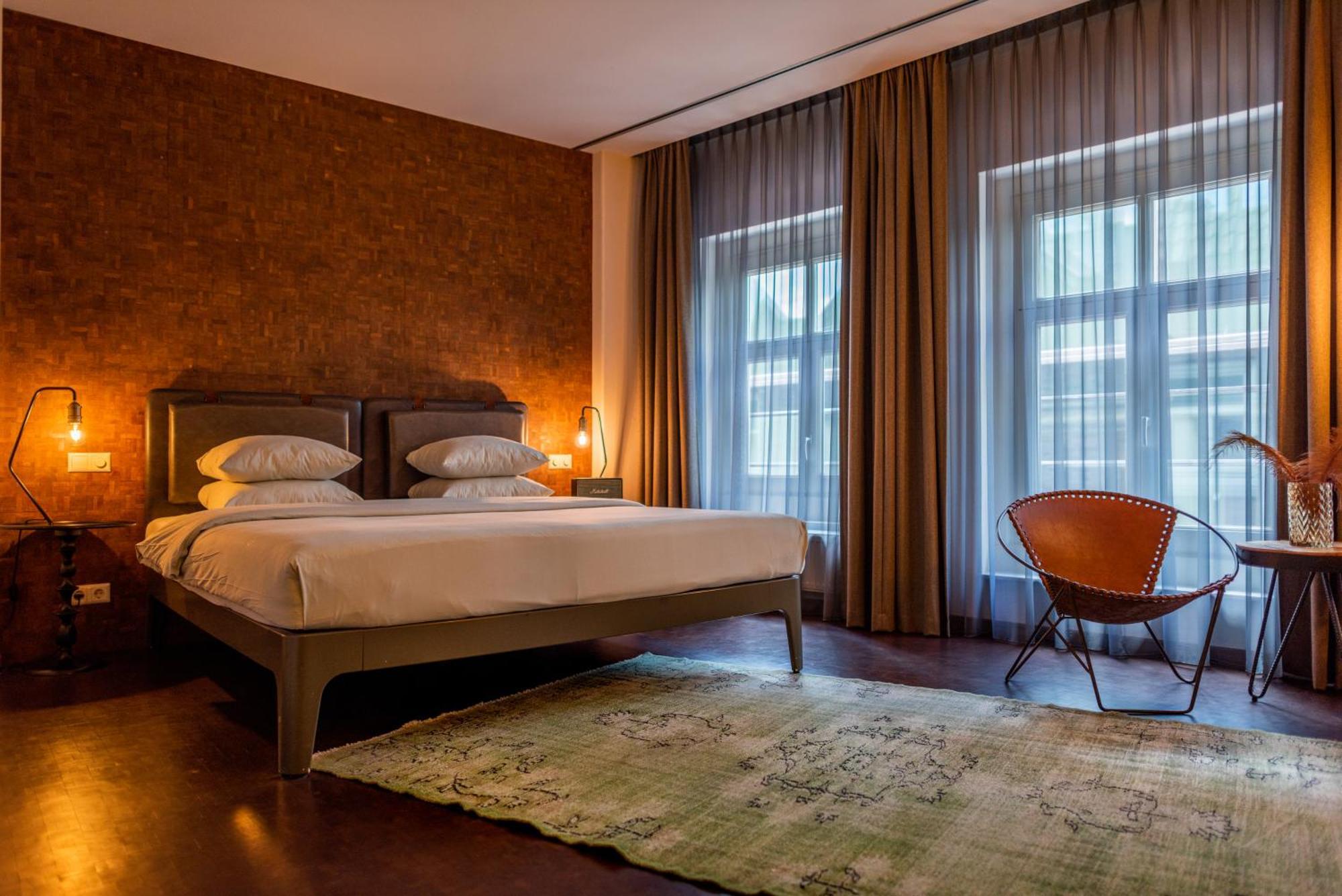 Superior Double or Twin Room,1617470528:JPEG