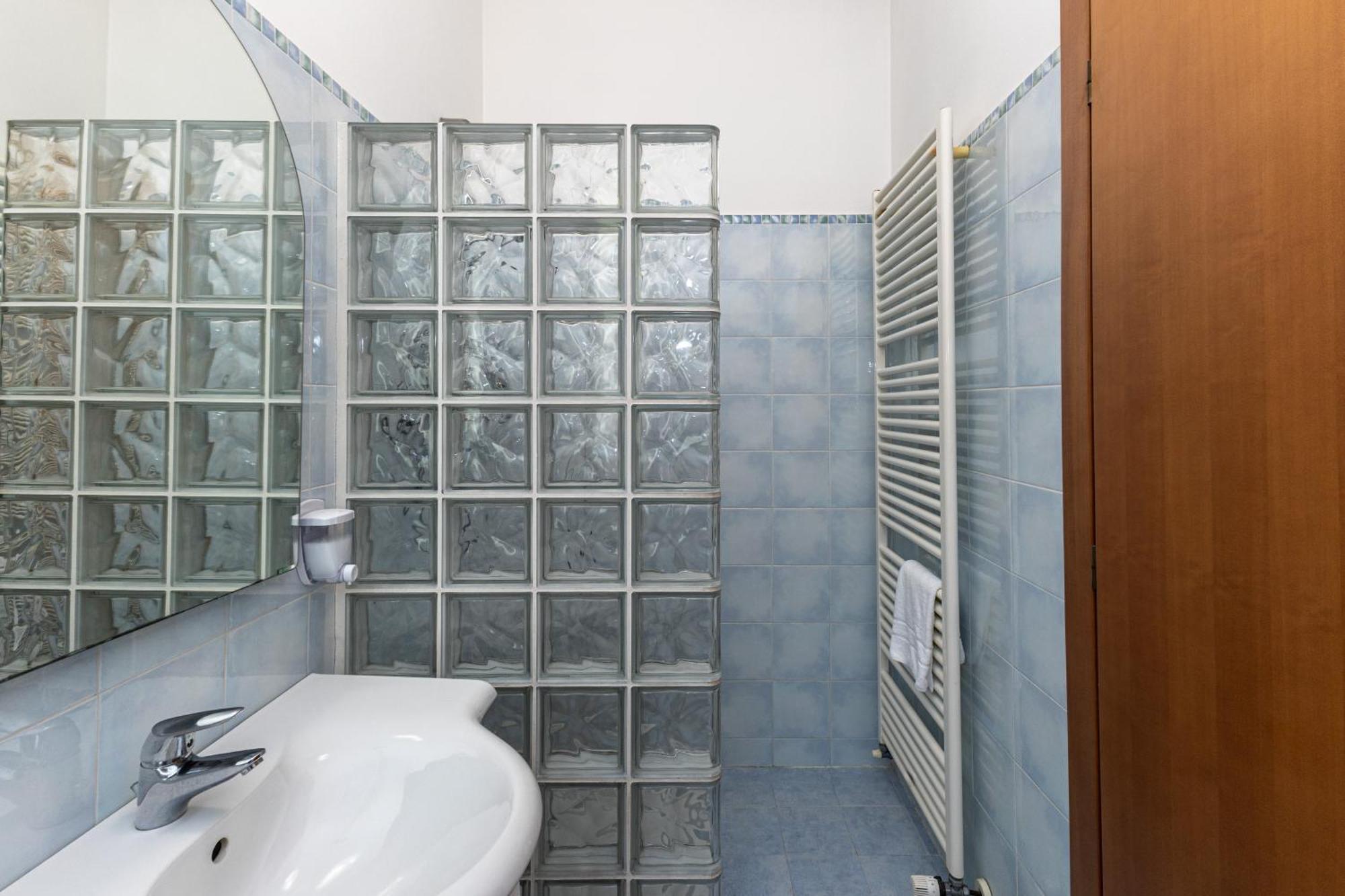 Triple Room,1617841061:JPEG