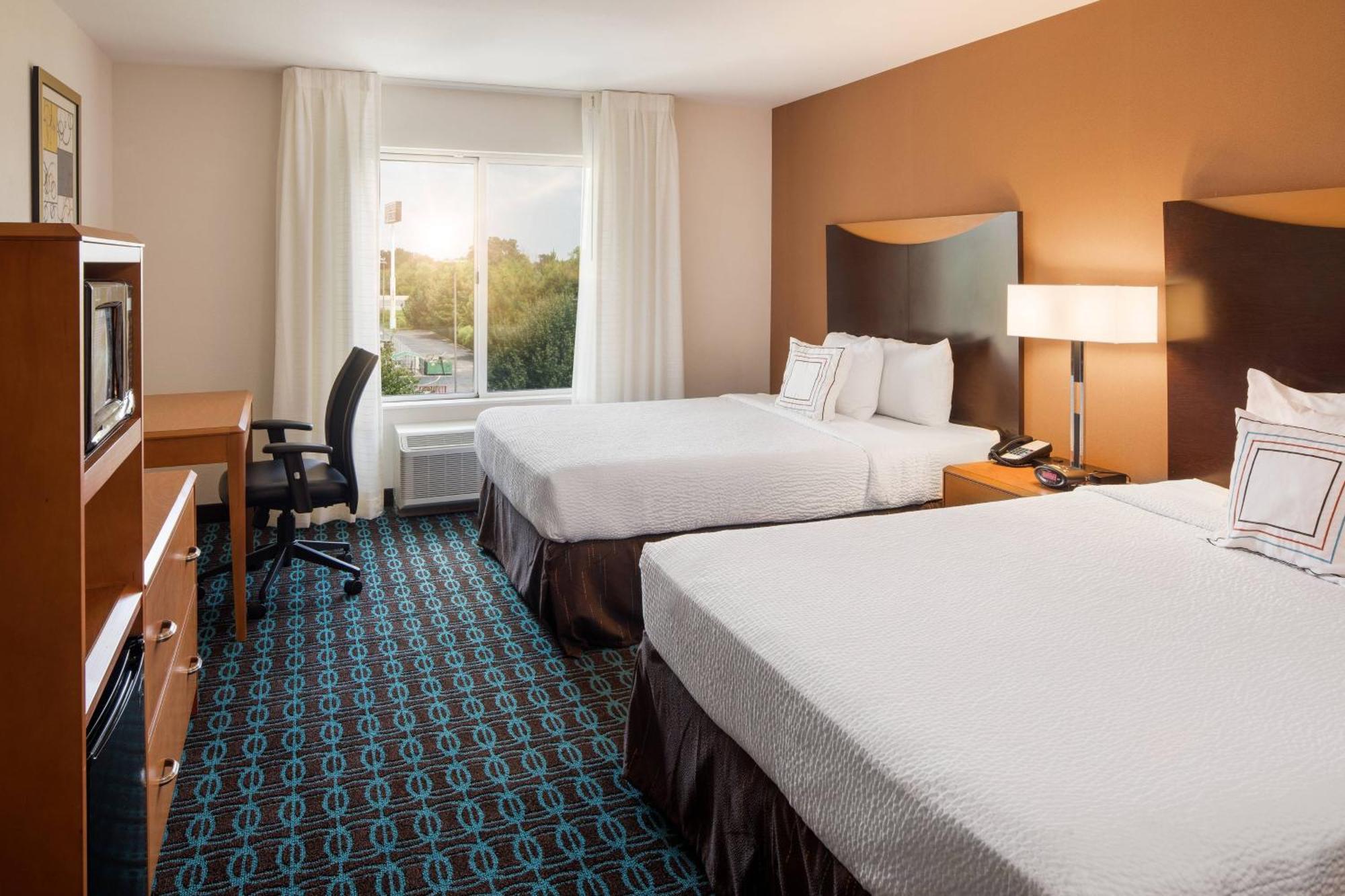 Queen Room with Two Queen Beds