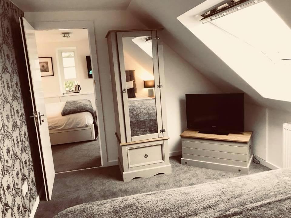 Quarto Família com Chuveiro