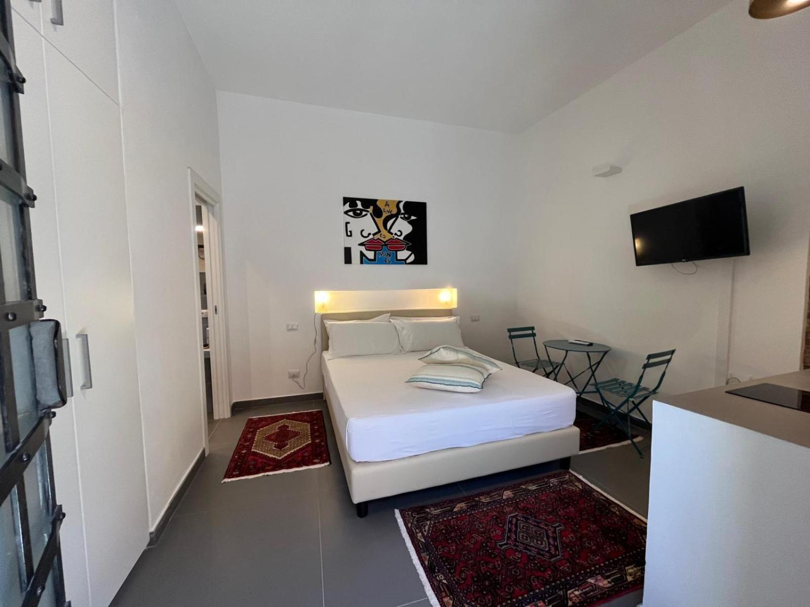 Studio met Kingsize Bed