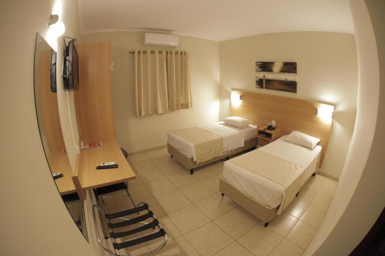 Quarto Duplo Amplo