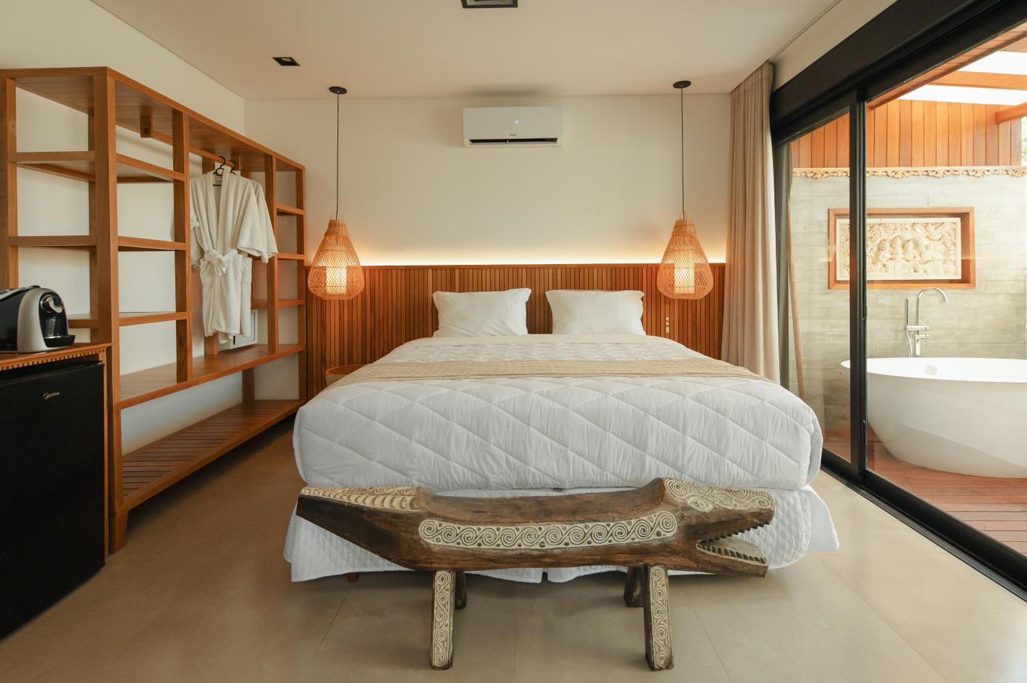 Suíte Deluxe com Banheira de Hidromassagem