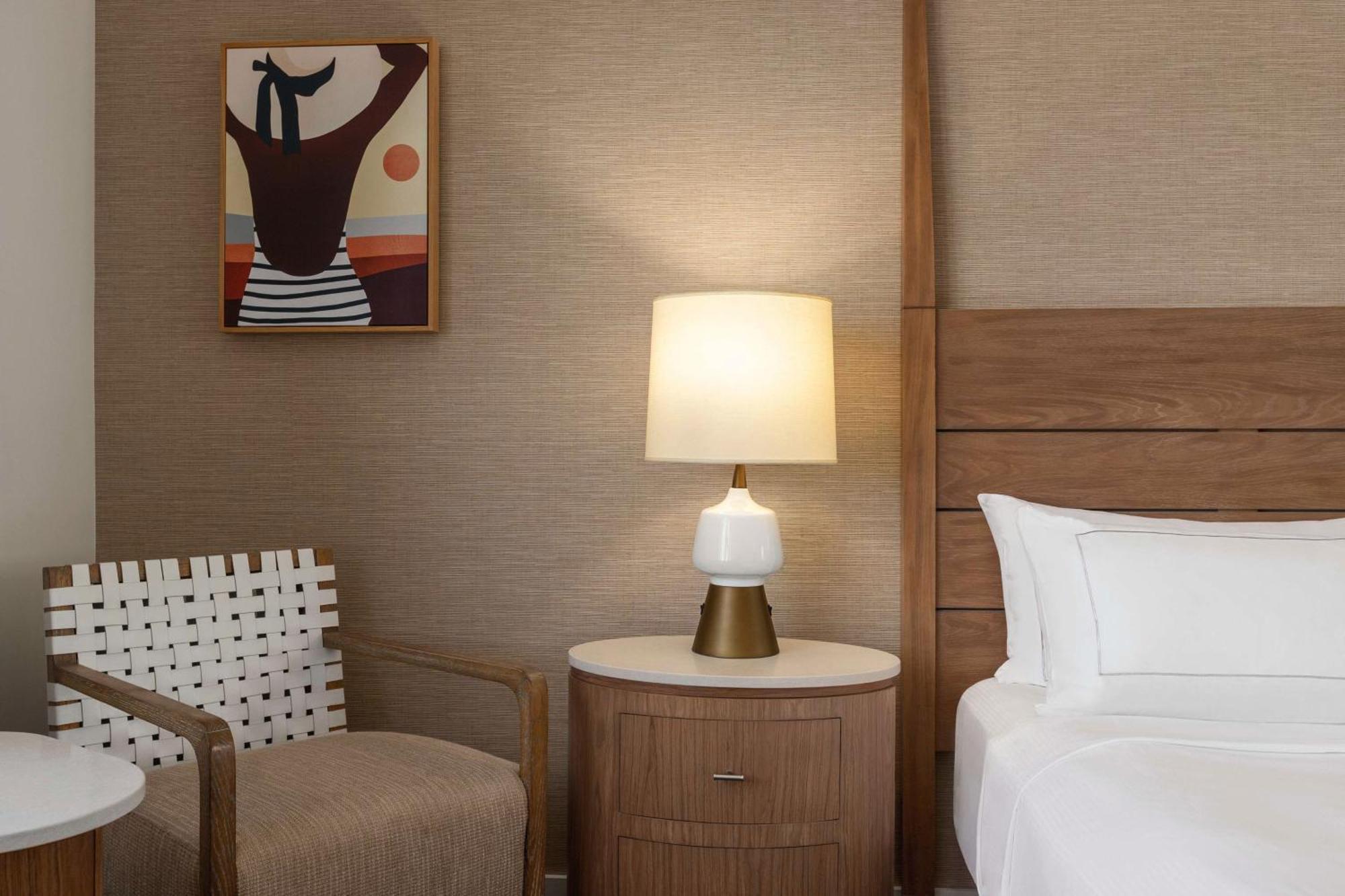 Deluxe King Room with Balcony