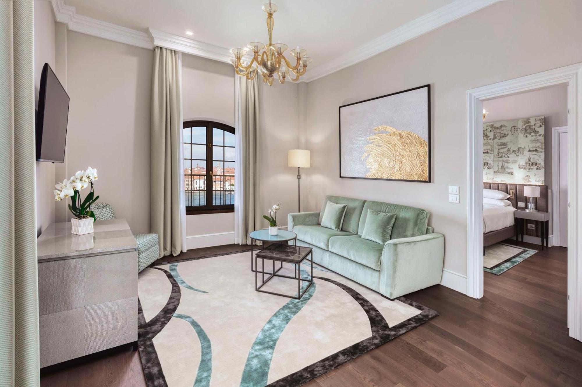 Executive King Suite with view,1622867548:JPEG