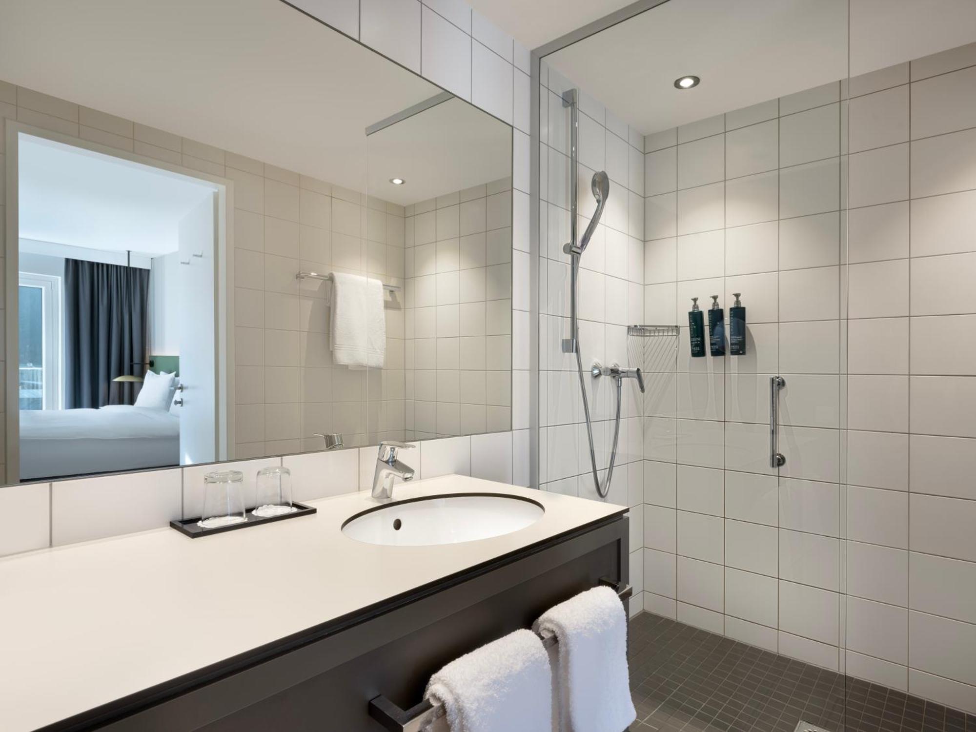 Deluxe Hoekkamer met Kingsize Bed en Slaapbank