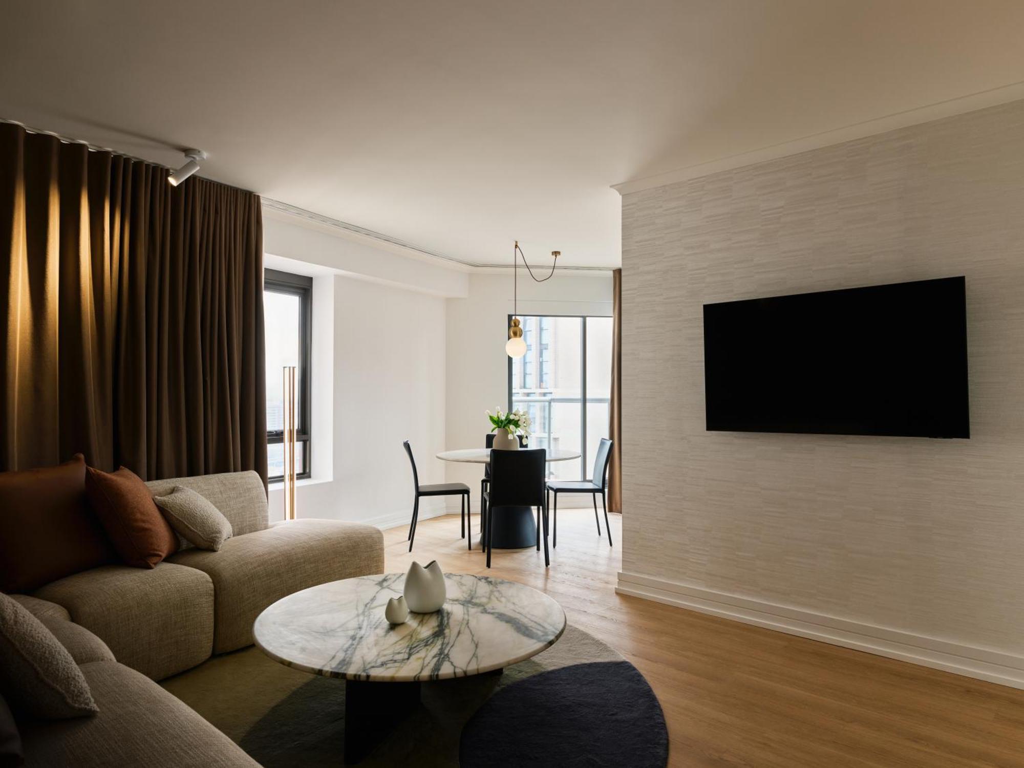 One-Bedroom Apartment