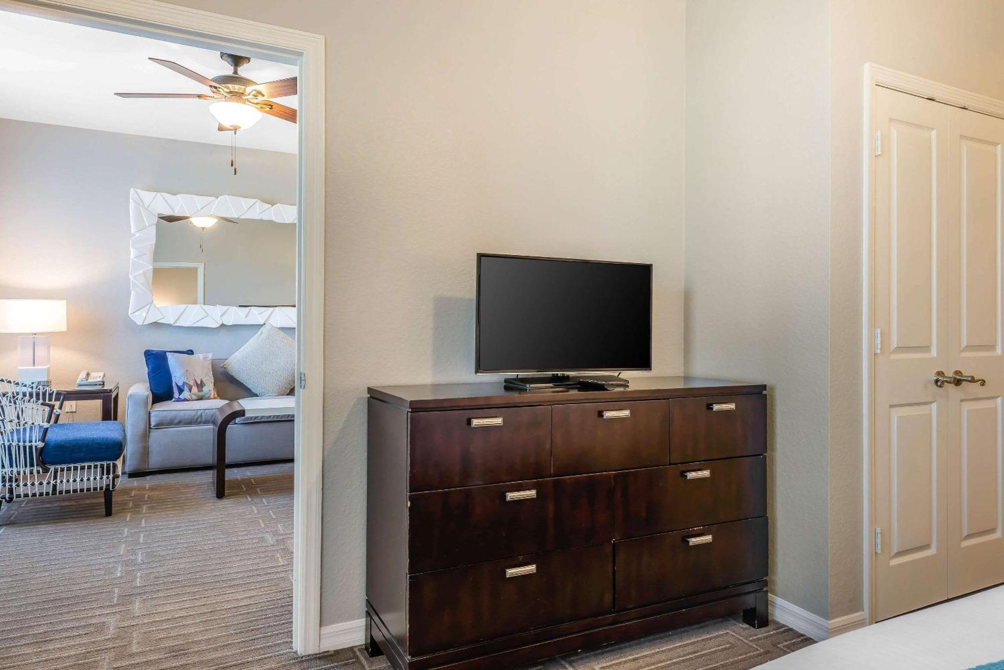 Three-Bedroom Suite