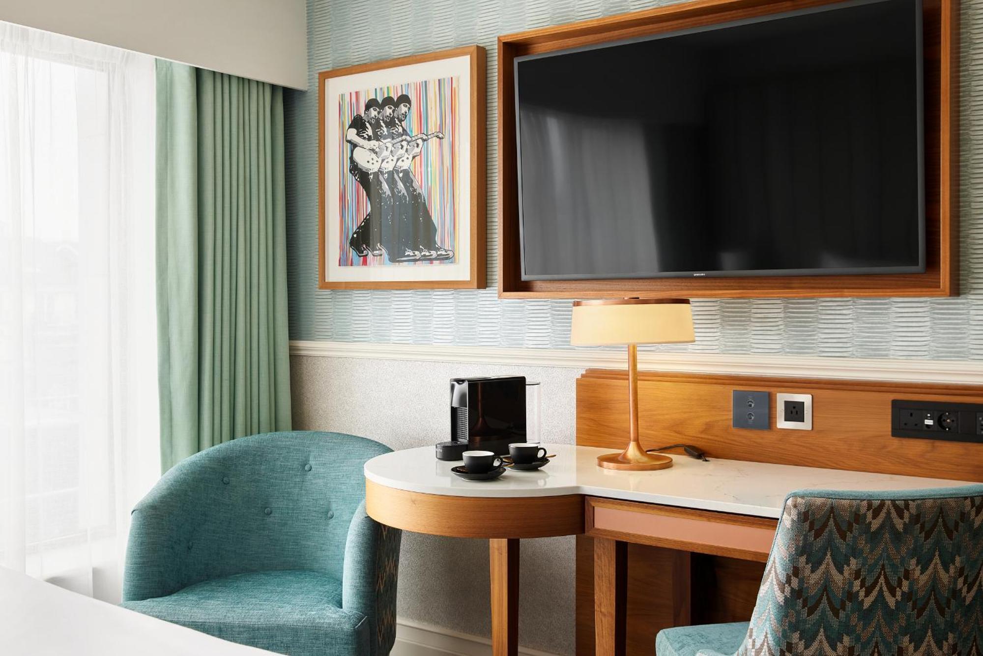Executive King Room,1624812503:JPEG