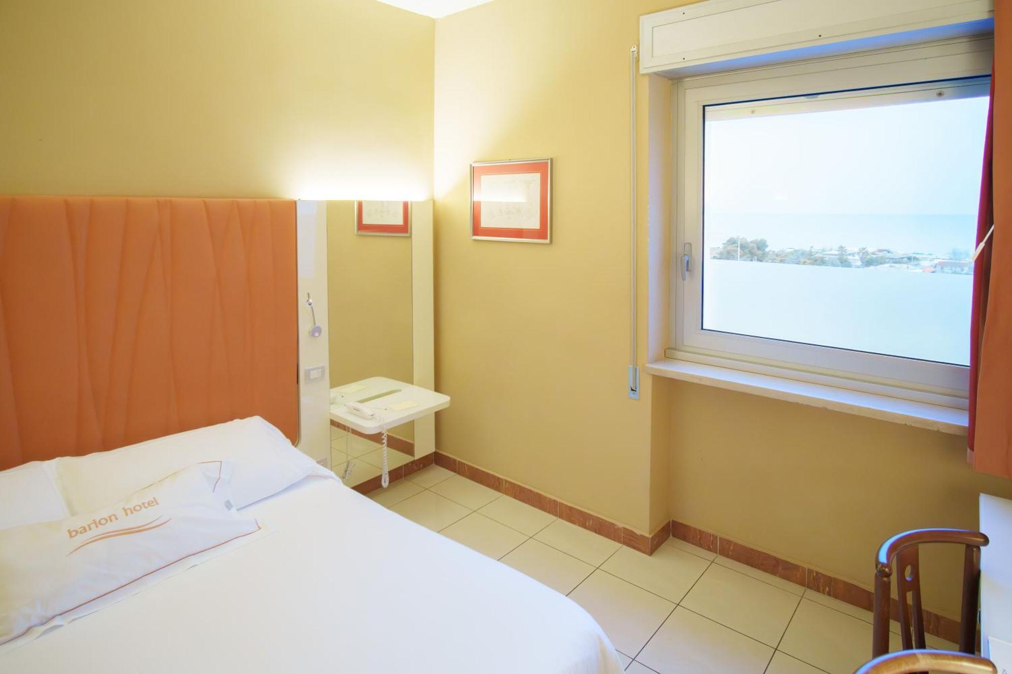 Deluxe Double Room with Sea View,1626352299:JPEG