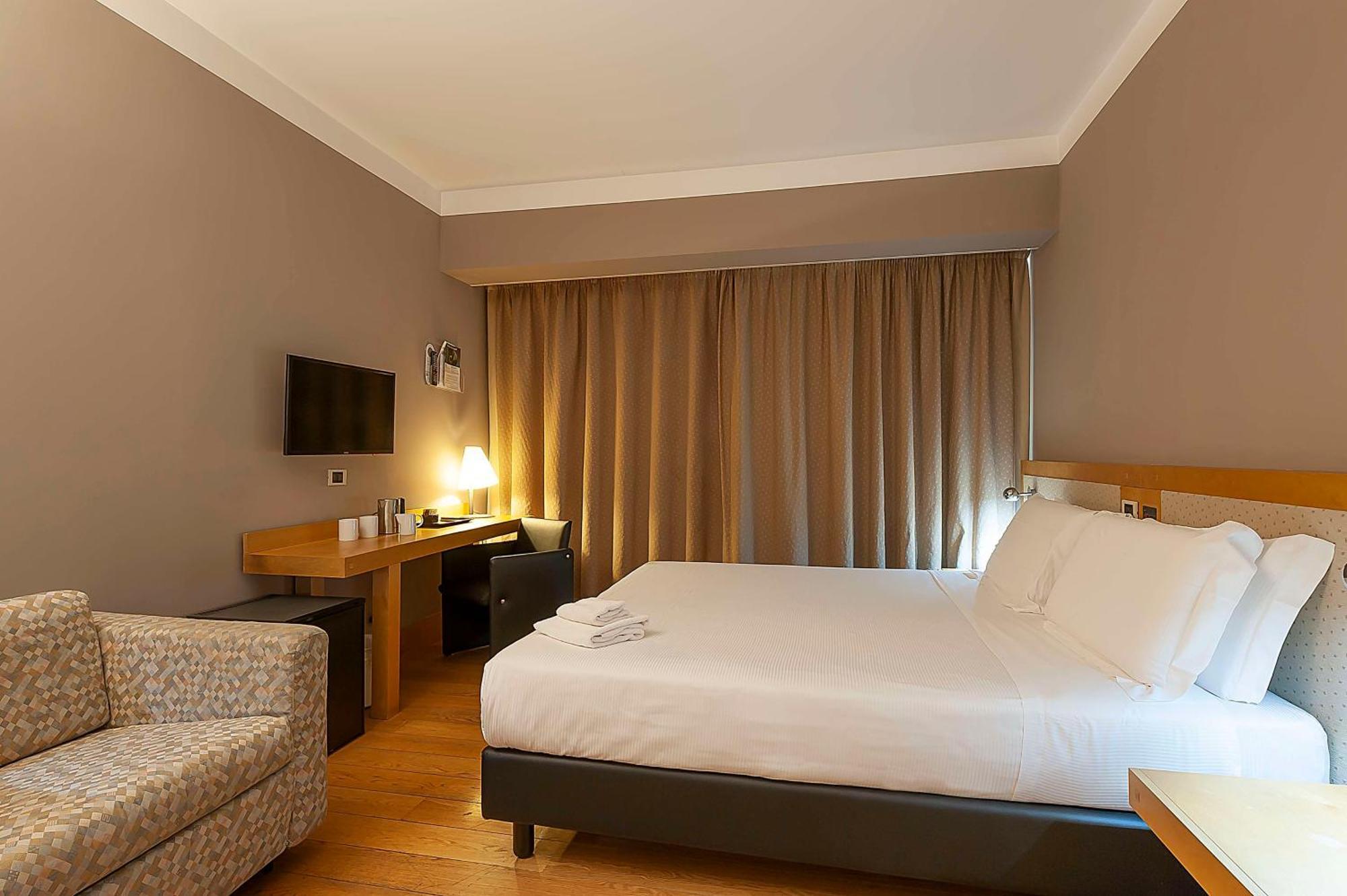 Camera King Economy con Divano-Letto