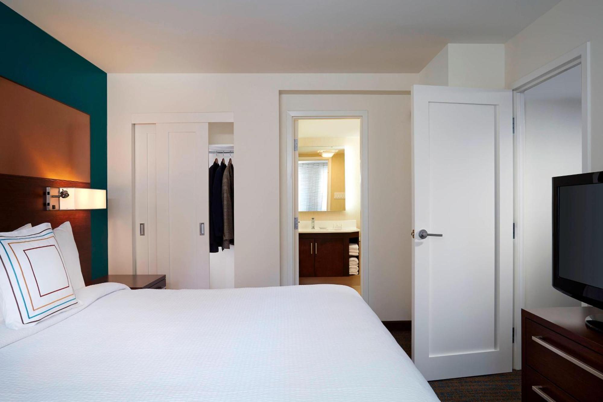 One-Bedroom King Suite with Sofa Bed
