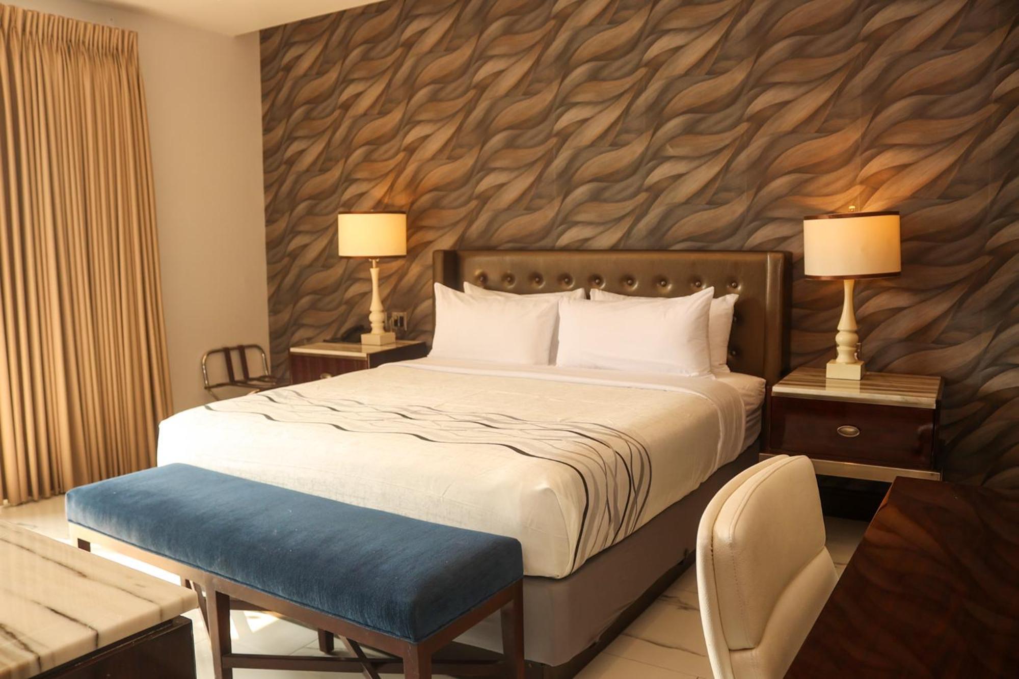 Quarto Deluxe com Cama King-size