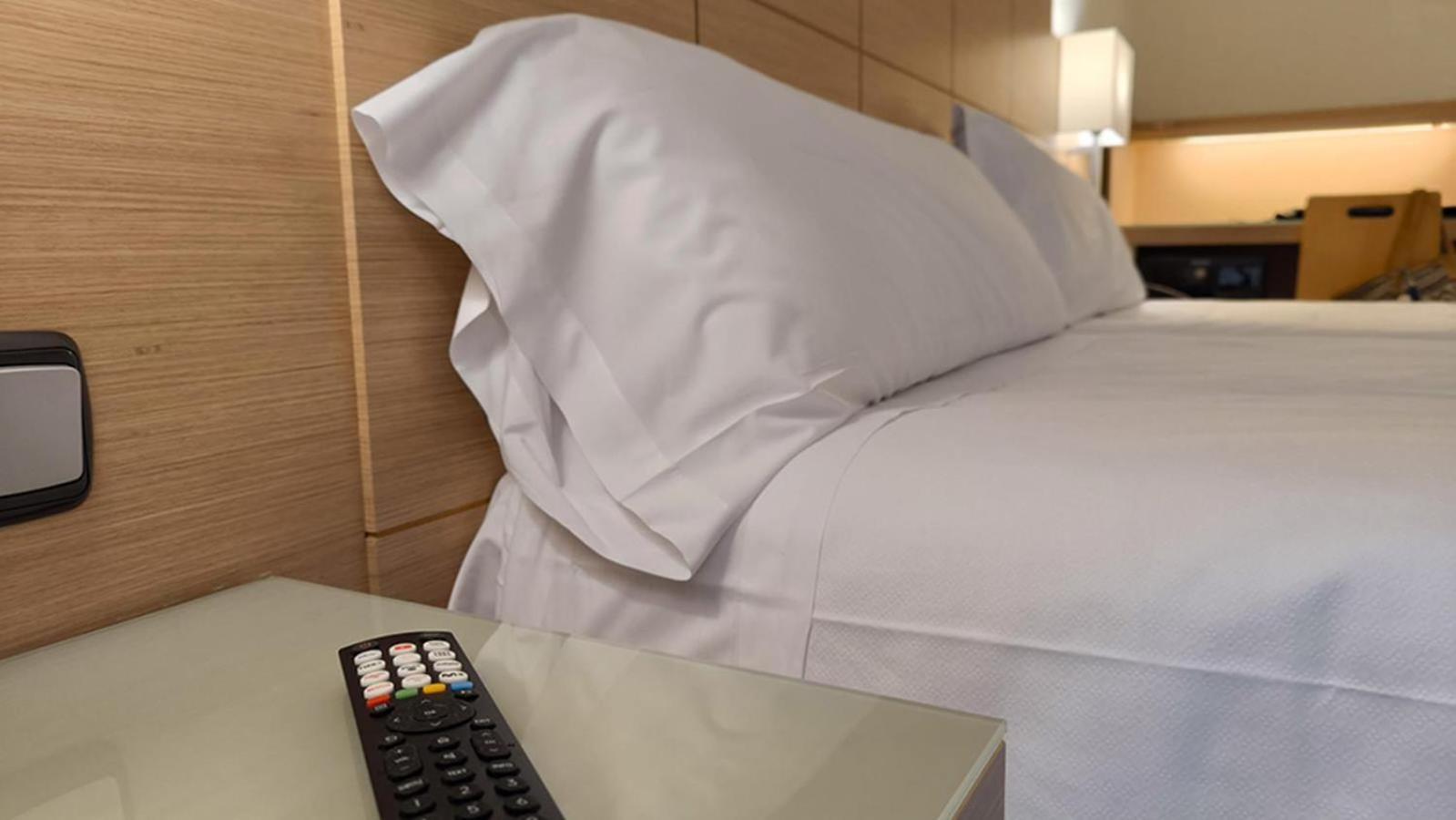 Twin Room,1631544949:JPEG