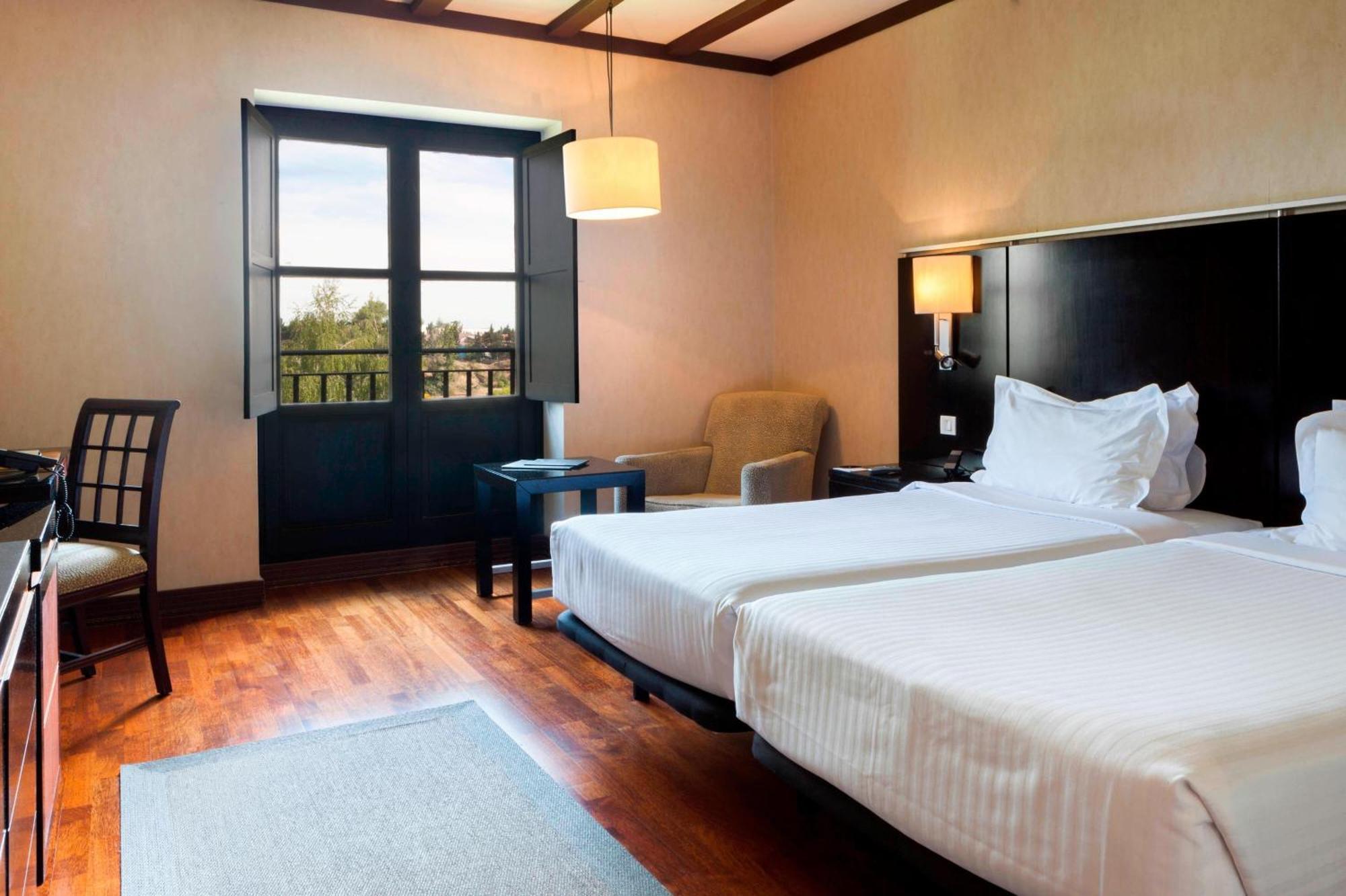 Twin Room,1631545958:JPEG