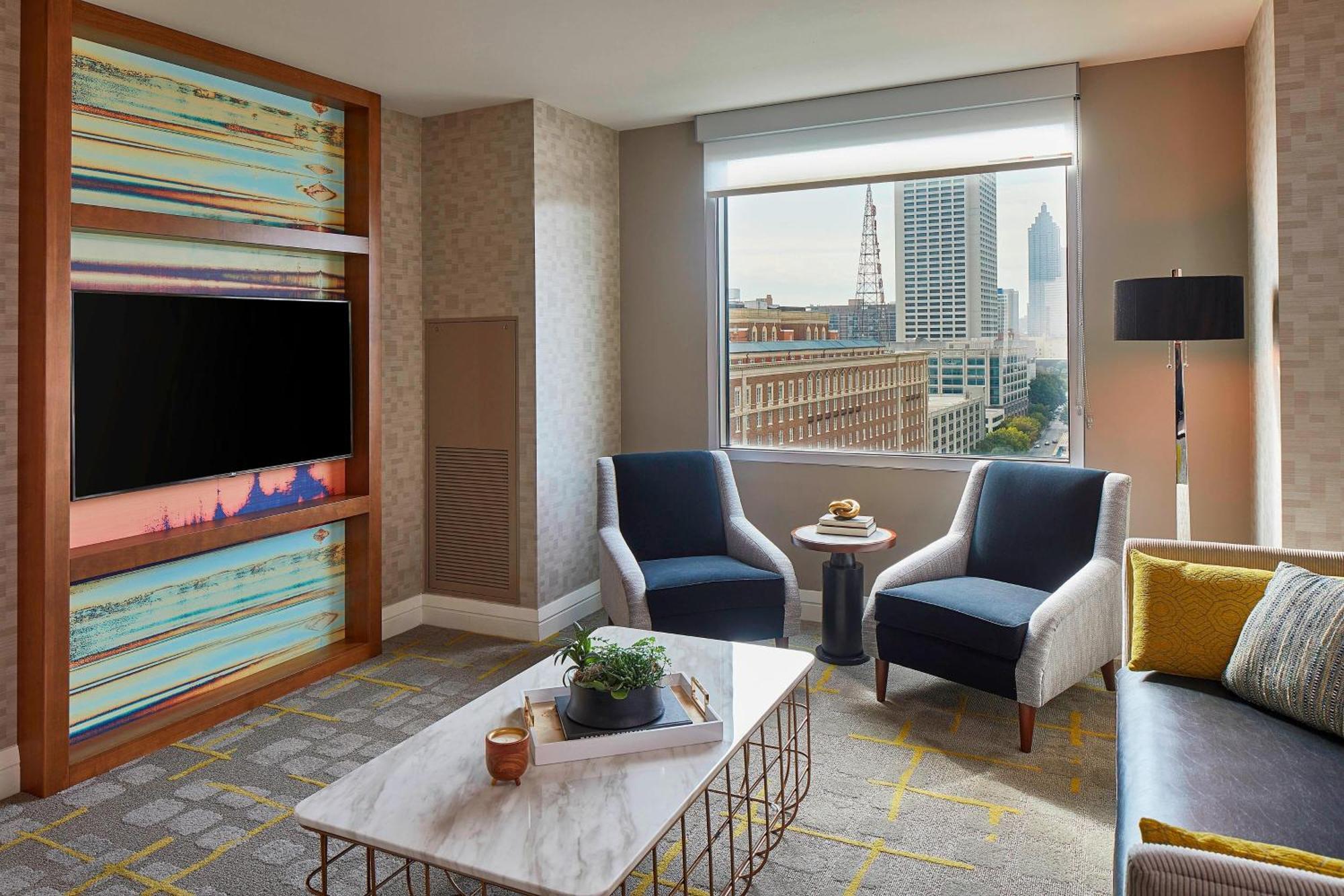 Executive King Suite - Non-Smoking