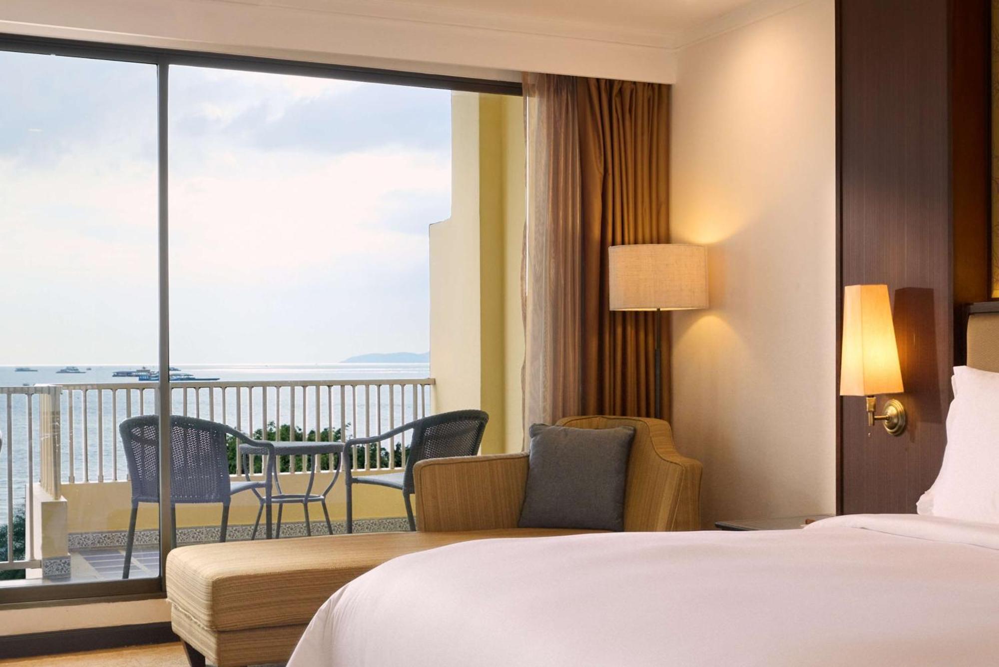 Chambre Lit King-Size Premium - Vue sur Mer