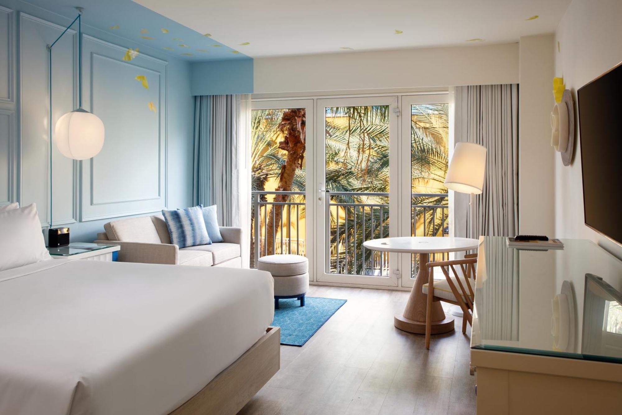 Kamer met een Kingsize Bed en Uitzicht op het Resort