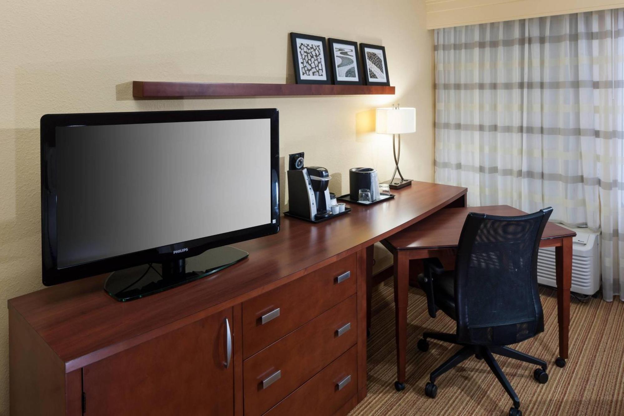 Double Room with Two Queen Beds