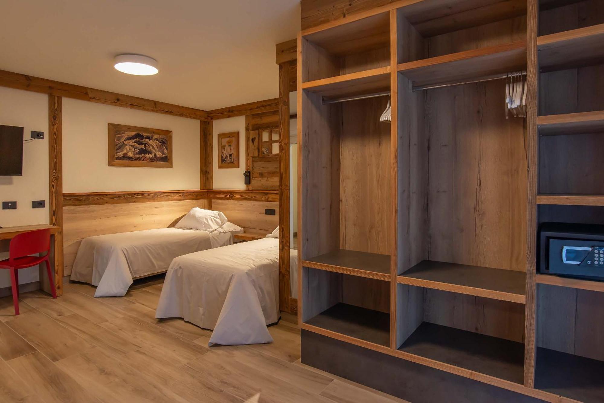 Appartamento Deluxe con 2 Camere da Letto e Balcone