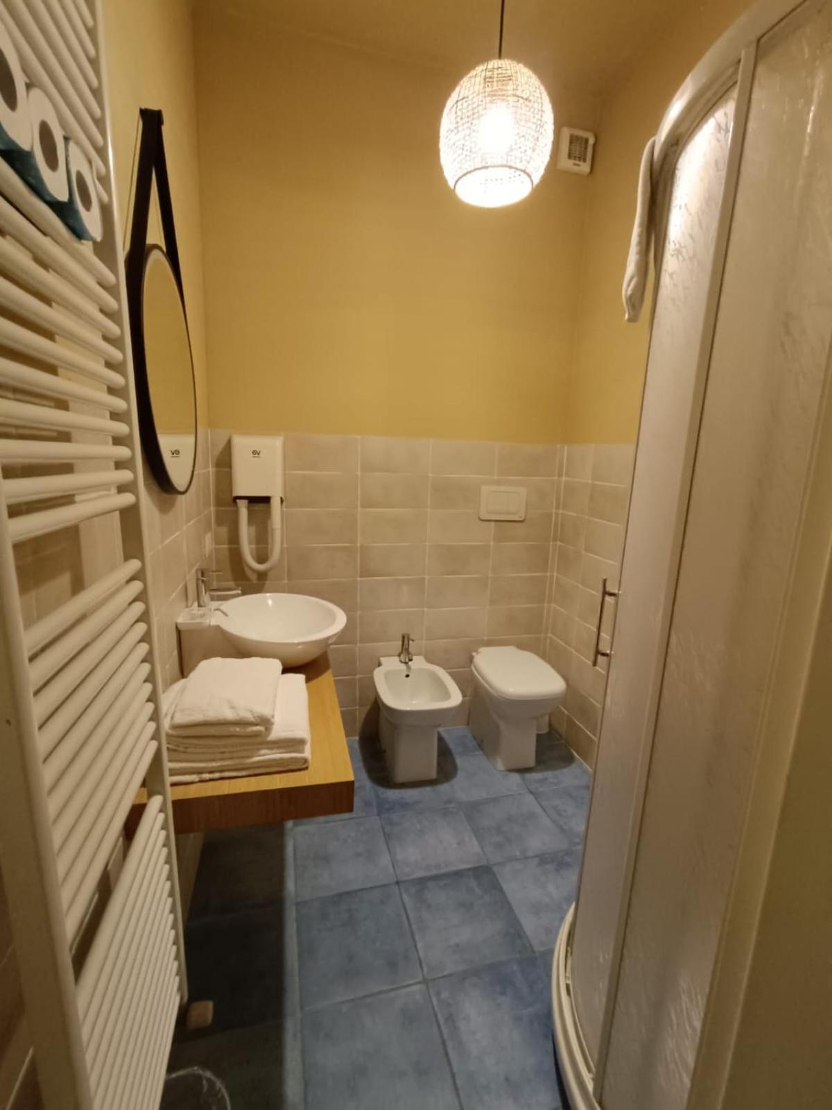 Double Room,1633008813:JPEG