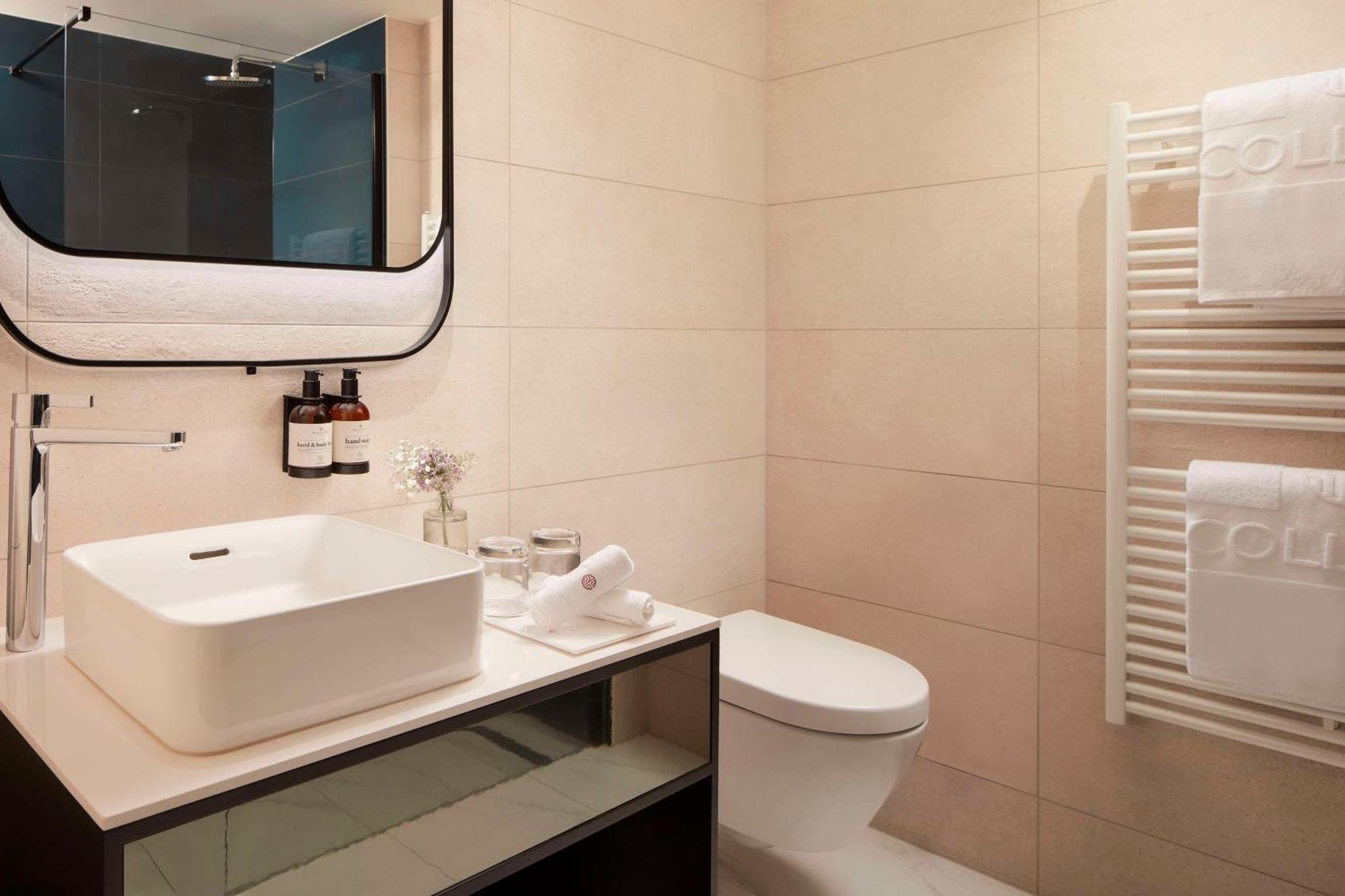 Superior Double XL Room Skyline View
