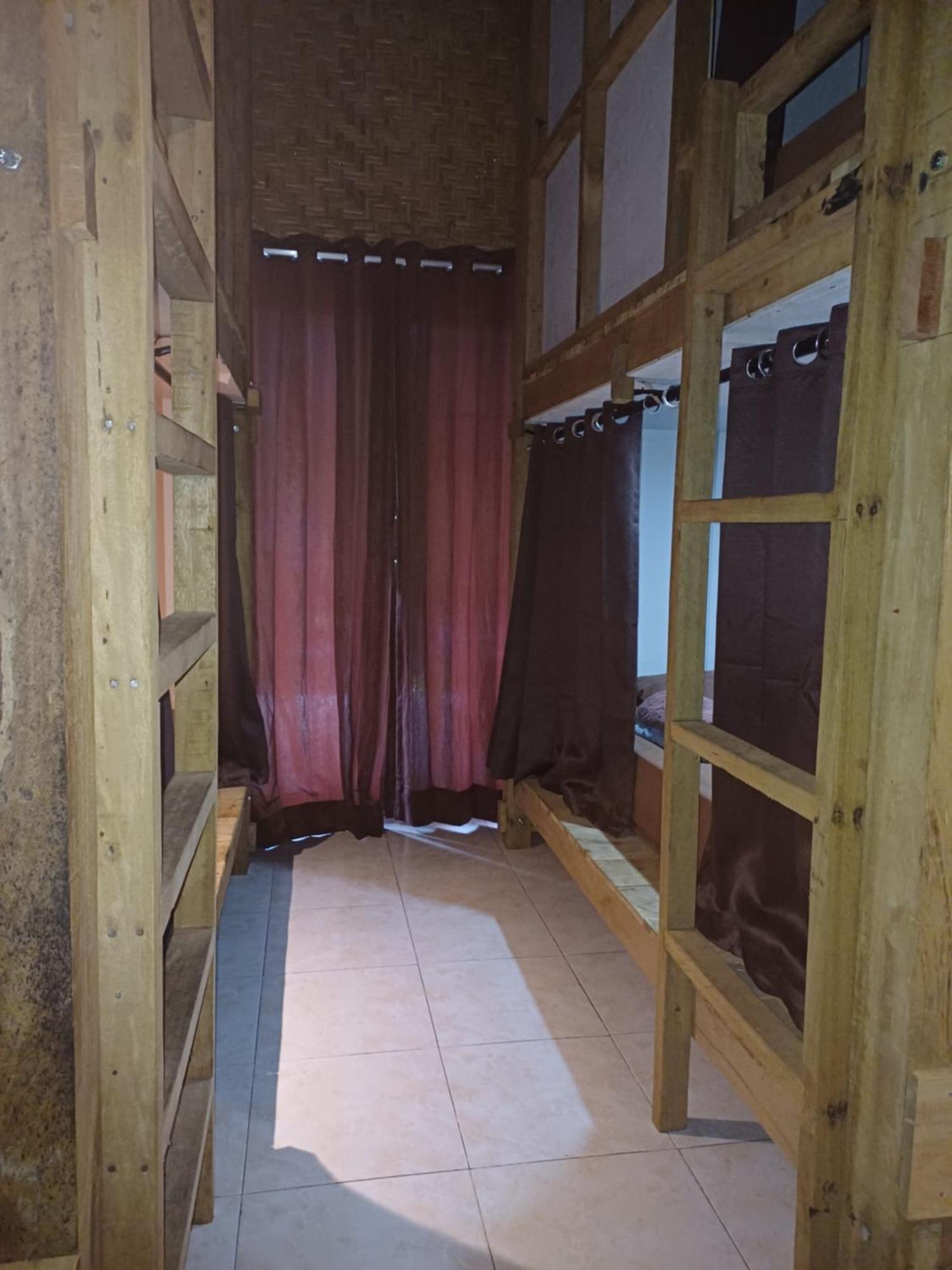 Bed in een Vrouwenslaapzaal met 4 Bedden