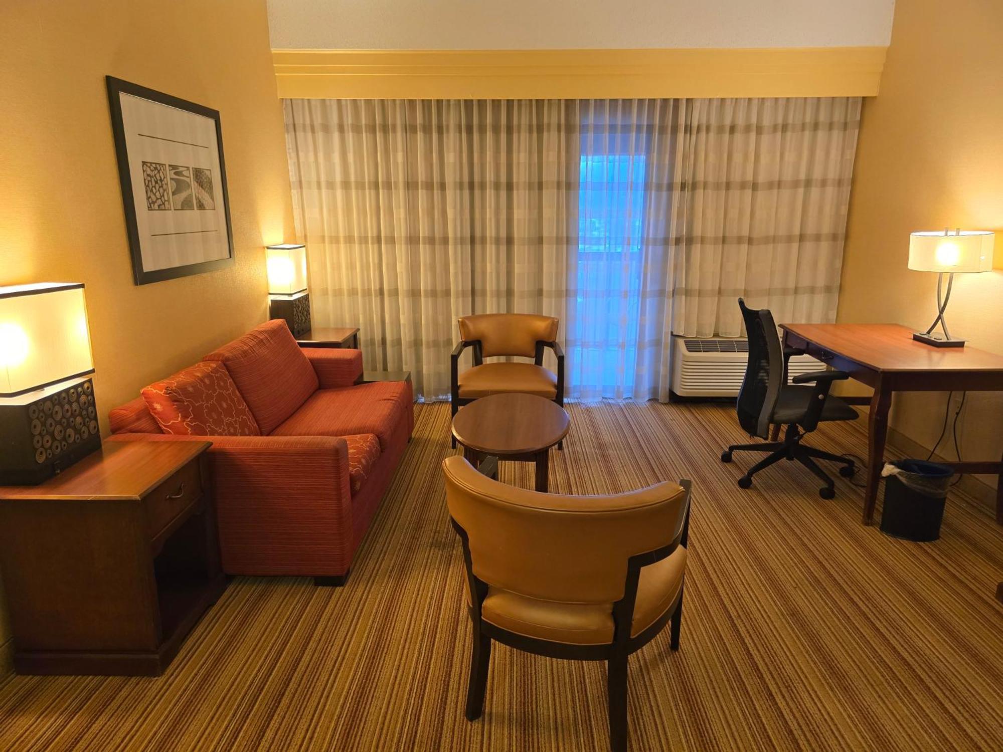 One-Bedroom Suite One King Bed