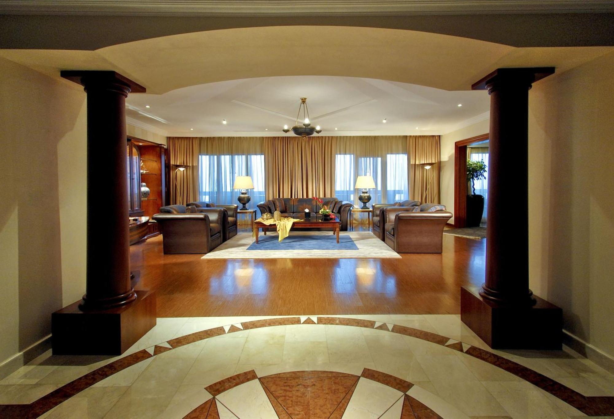 Suite Royal con Vista Mare