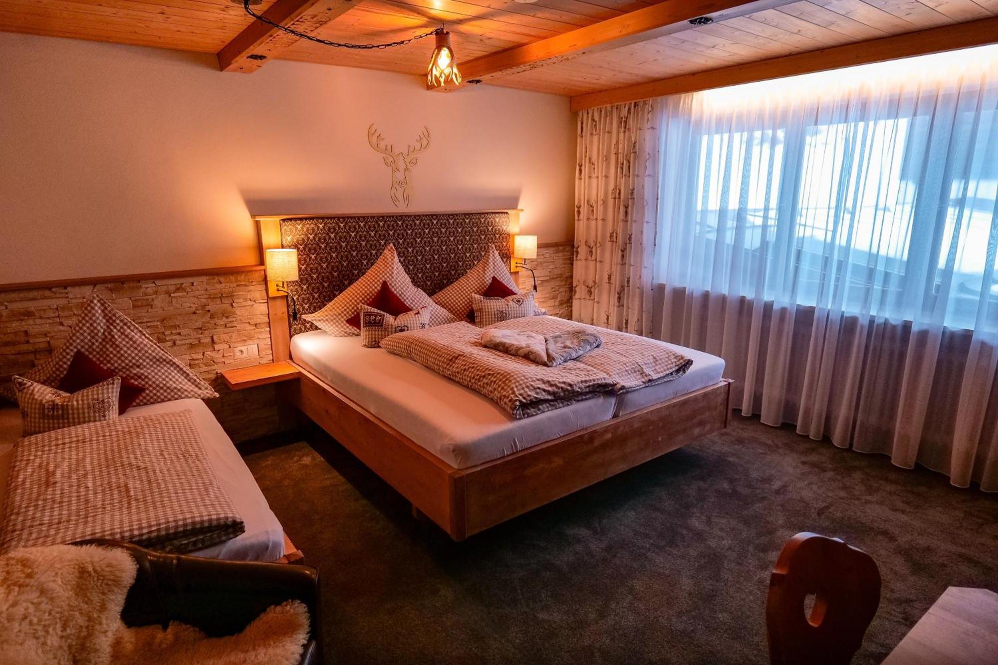 Dreibettzimmer