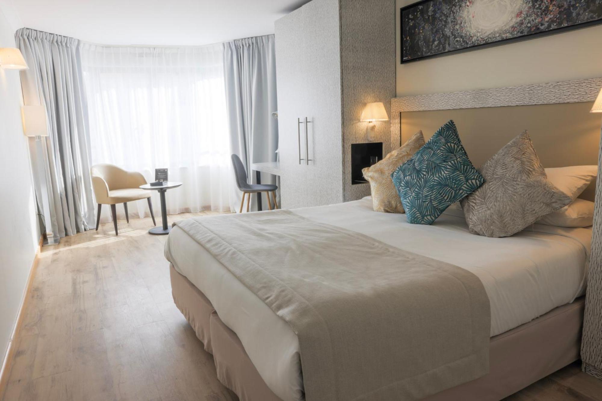 Privilege Double Room - Free Spa Access,1639550403:JPEG