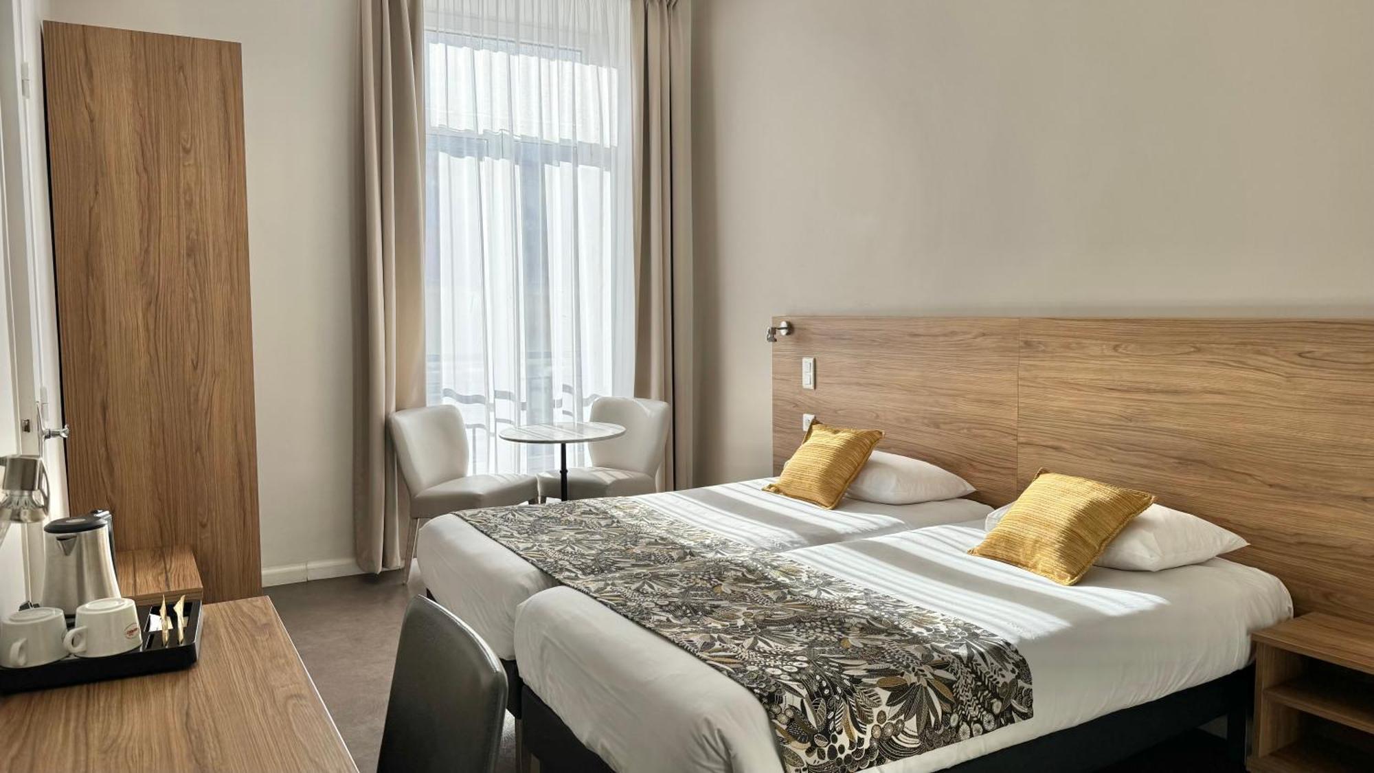 Quarto Twin