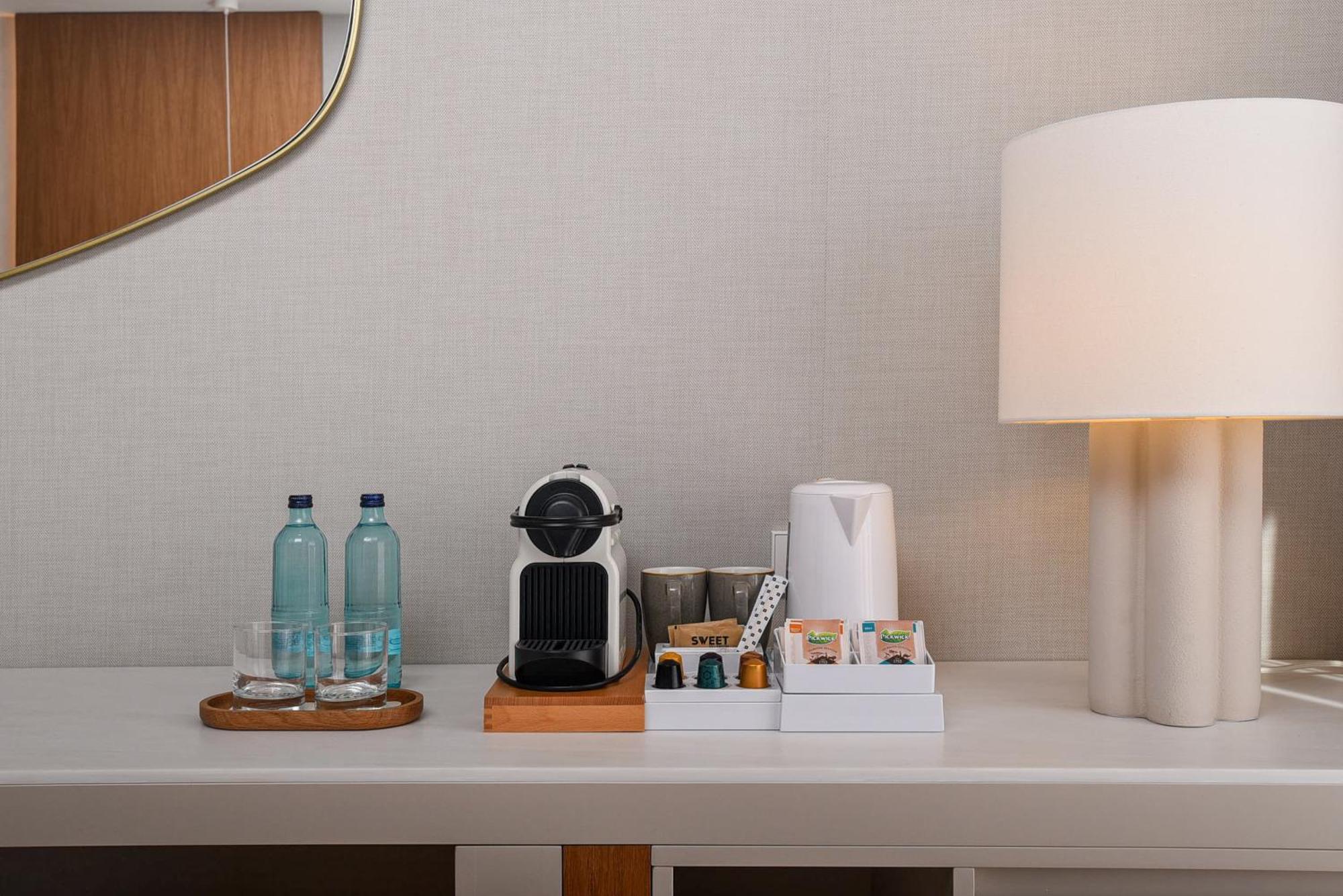 Chambre Double ou Lits Jumeaux Premium - Vue Partielle sur Mer