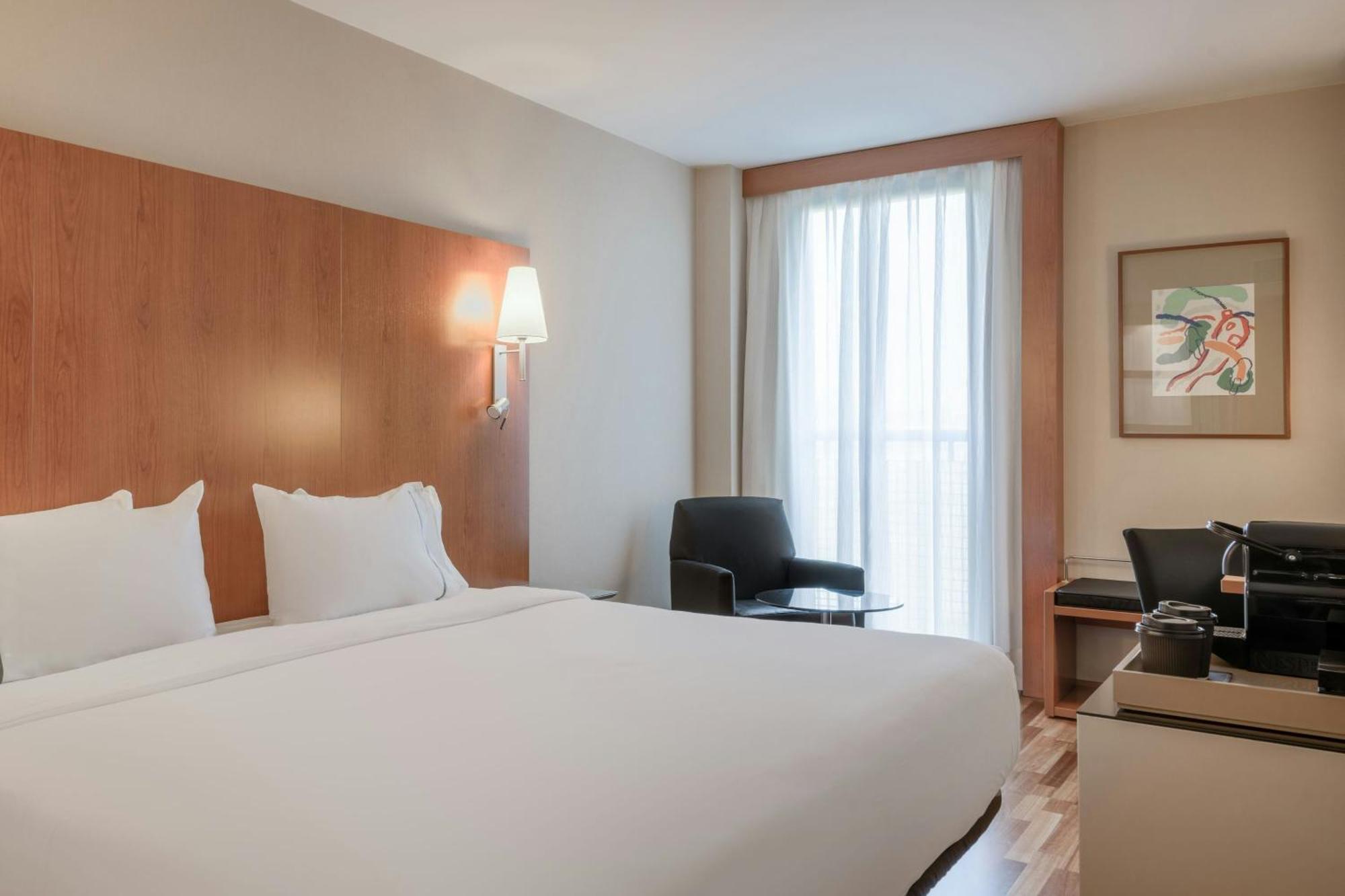 Standard Plus, Guest room, 1 King,1643133446:JPEG