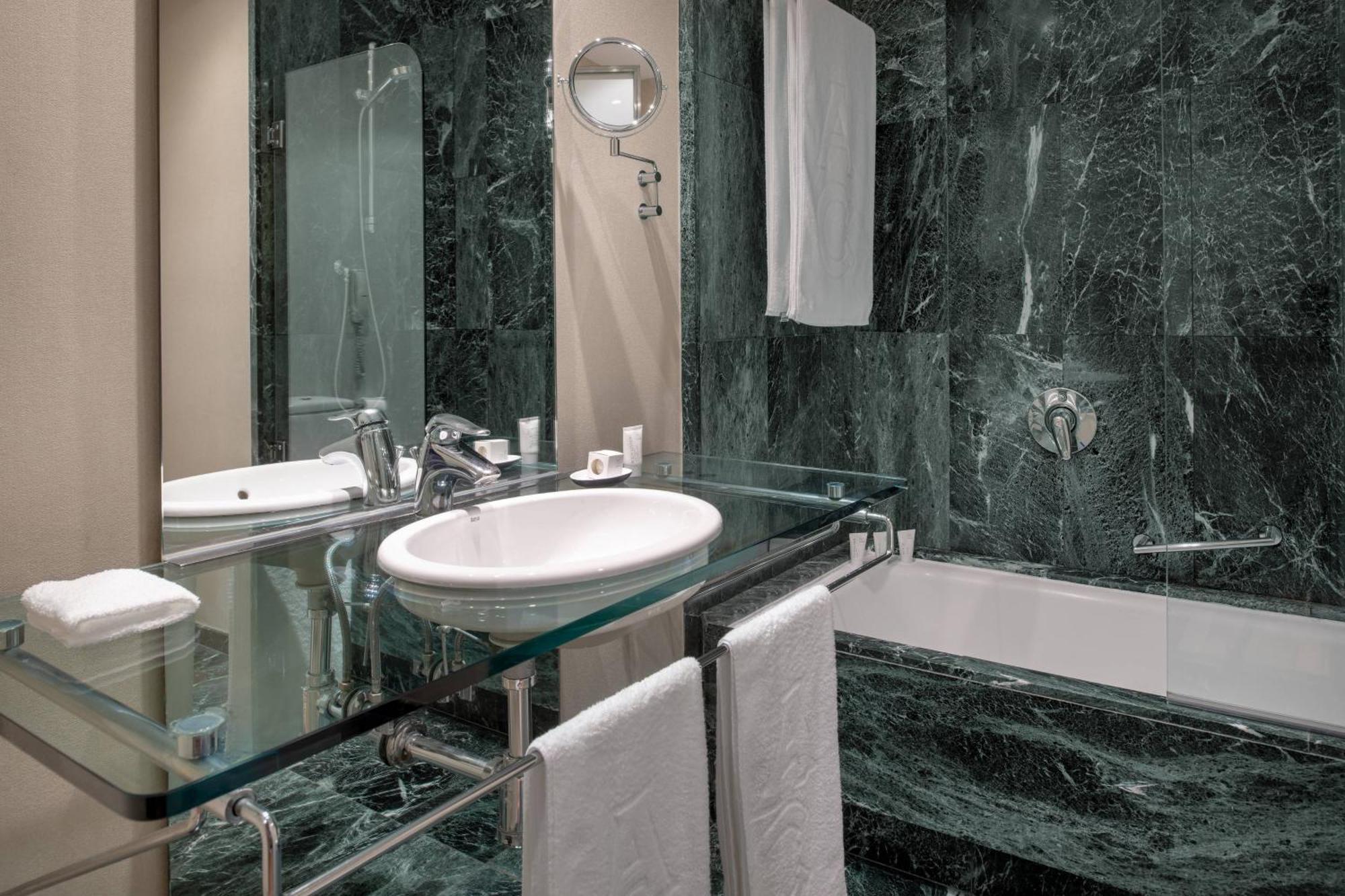 Standaard Binnenkamer Zonder Uitzicht met 1 Kingsize Bed