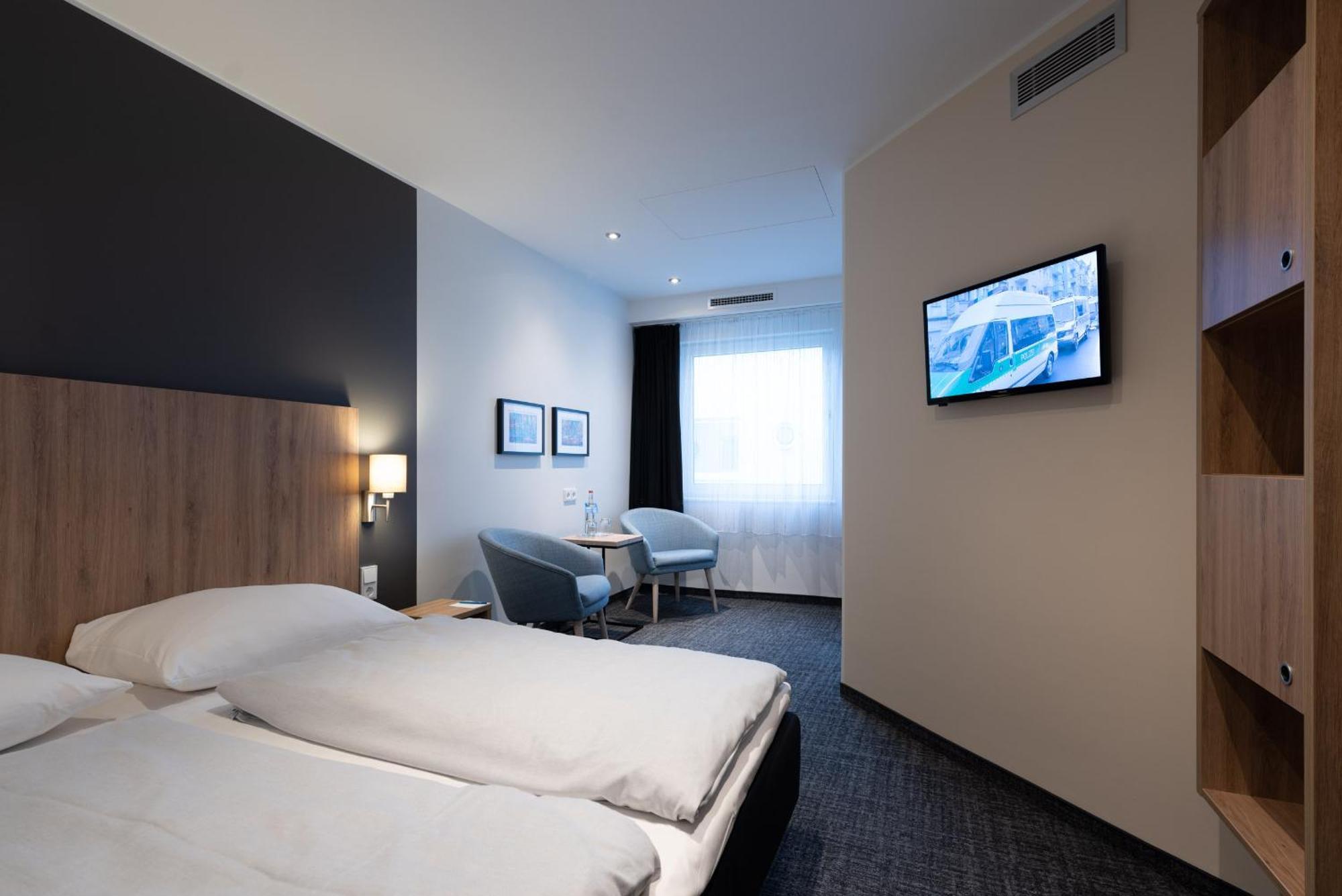 Superior Double or Twin Room,1691982036:JPEG