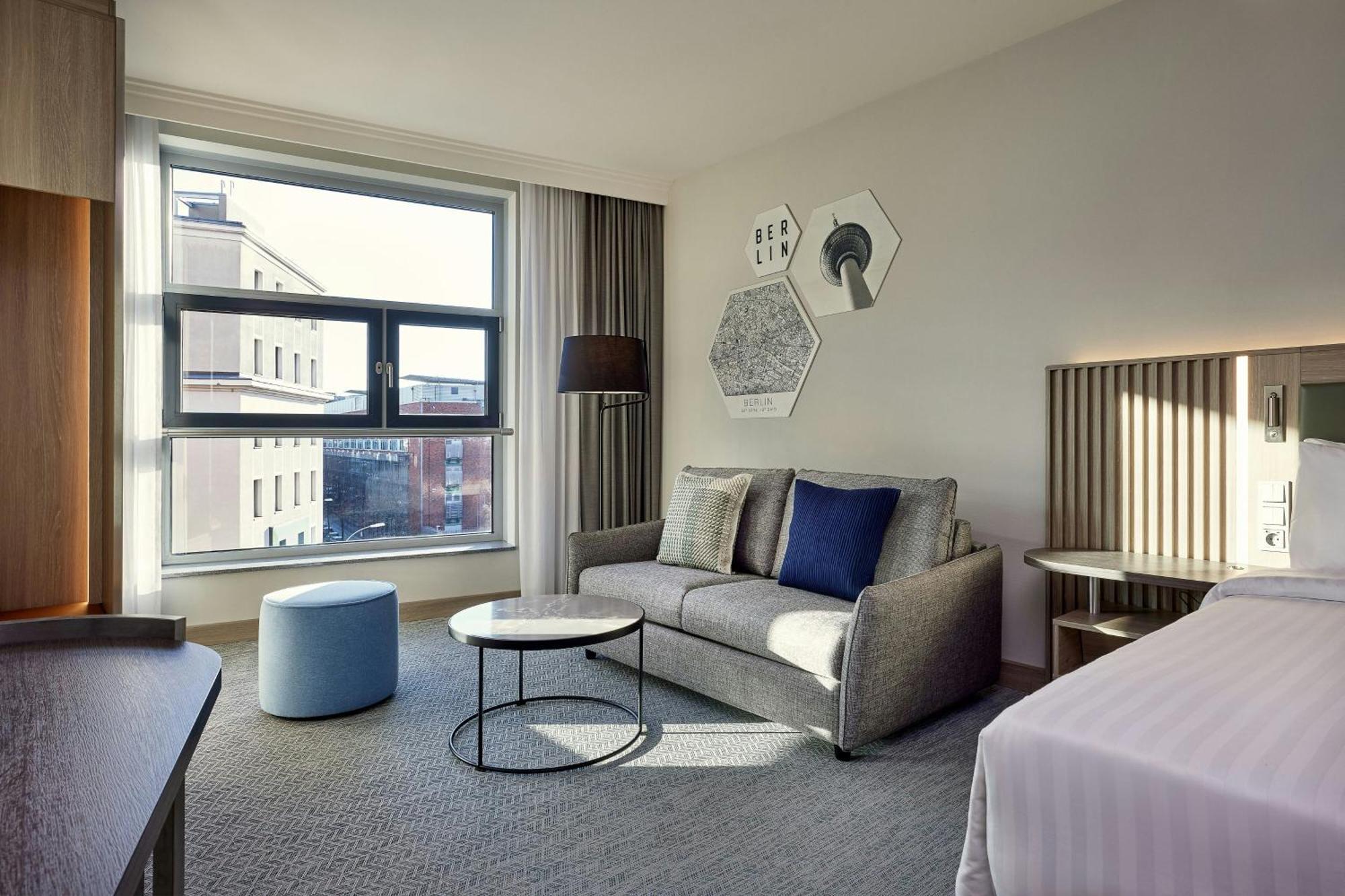 Superior Kamer met Kingsize Bed en Slaapbank - Grotere Kamer