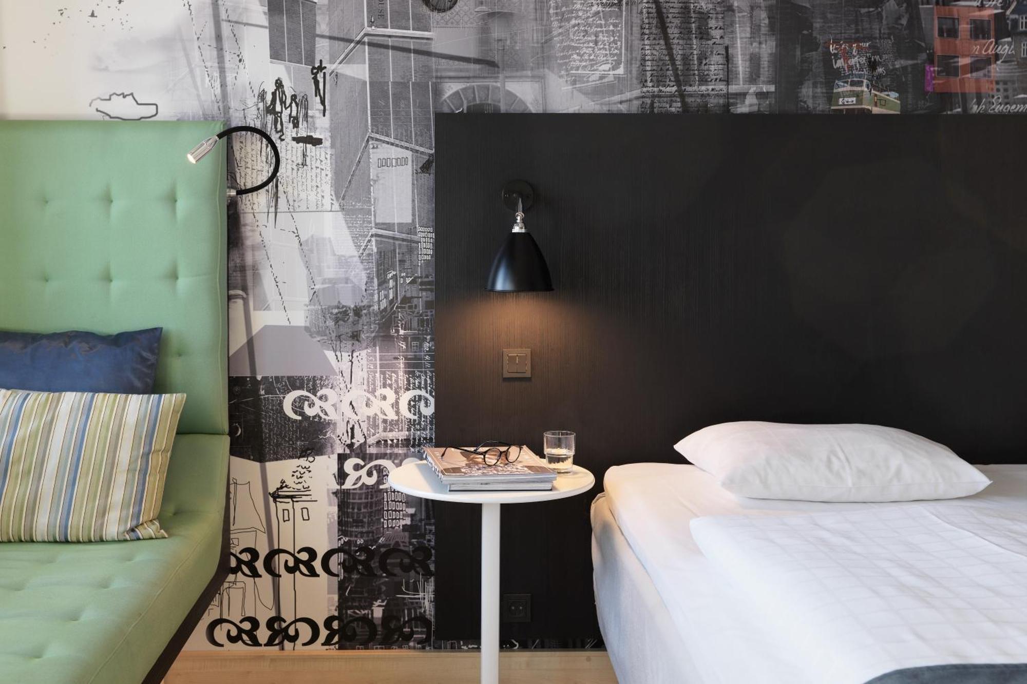 Superior Double Room,1644405177:JPEG