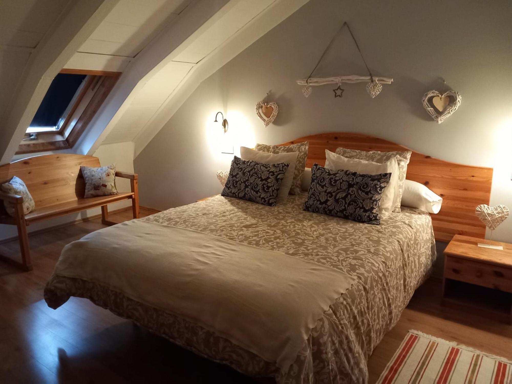 Standard Queen Room,1644429537:JPEG
