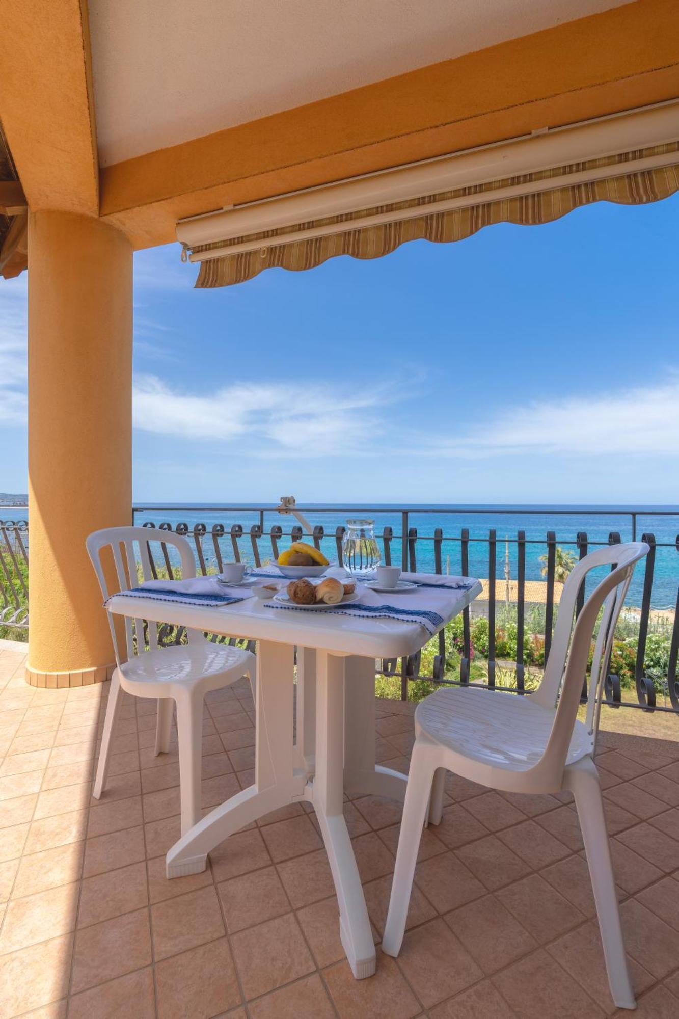 Appartamento con 1 Camera da Letto e Vista Mare