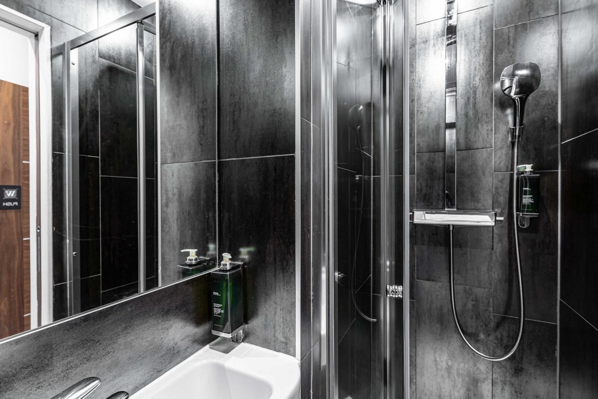 Habitación Triple con baño privado