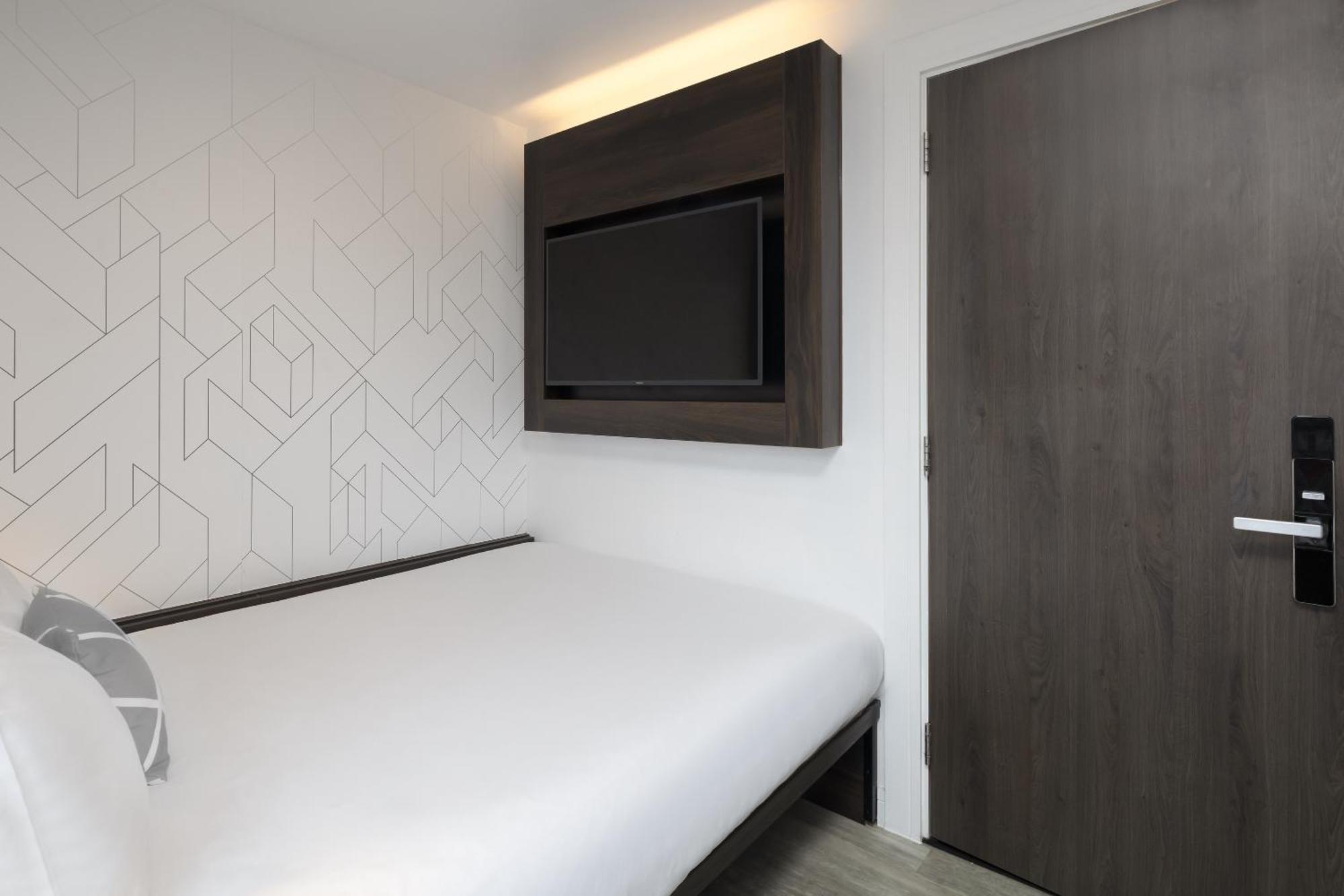Habitación doble eficiente con vistas a la ciudad