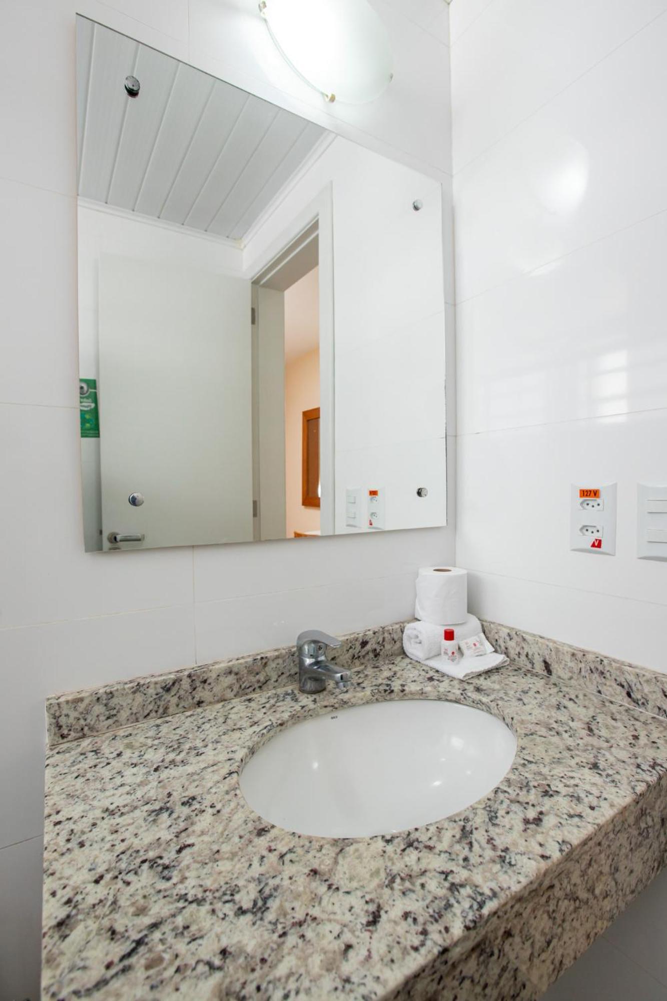 Quarto Duplo Standard