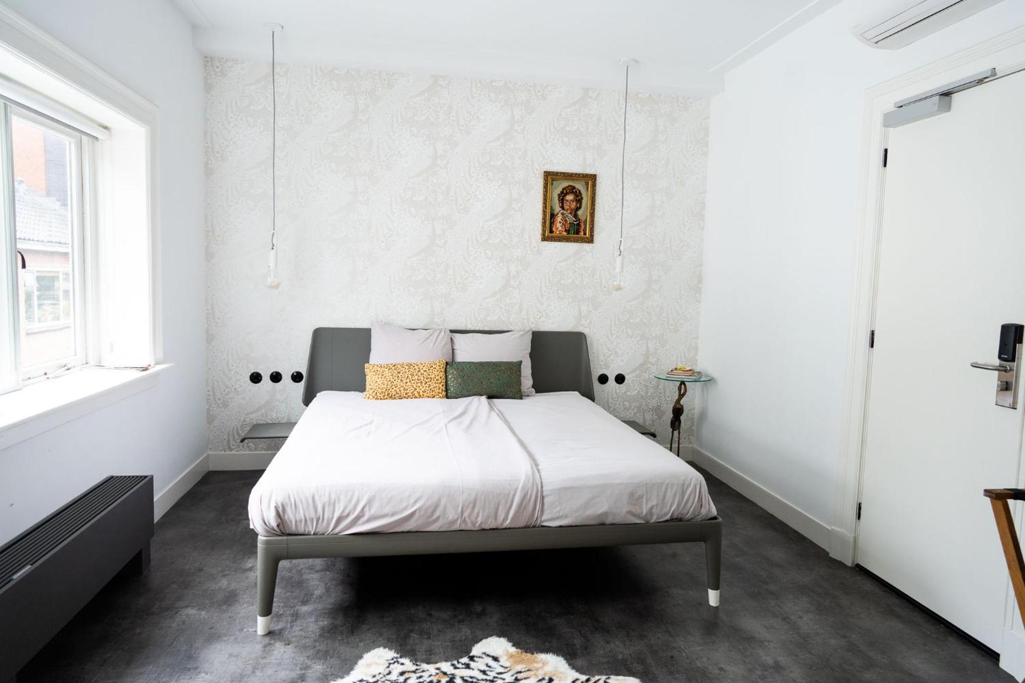 Grote Tweepersoonskamer (Smaakloze Kamer)